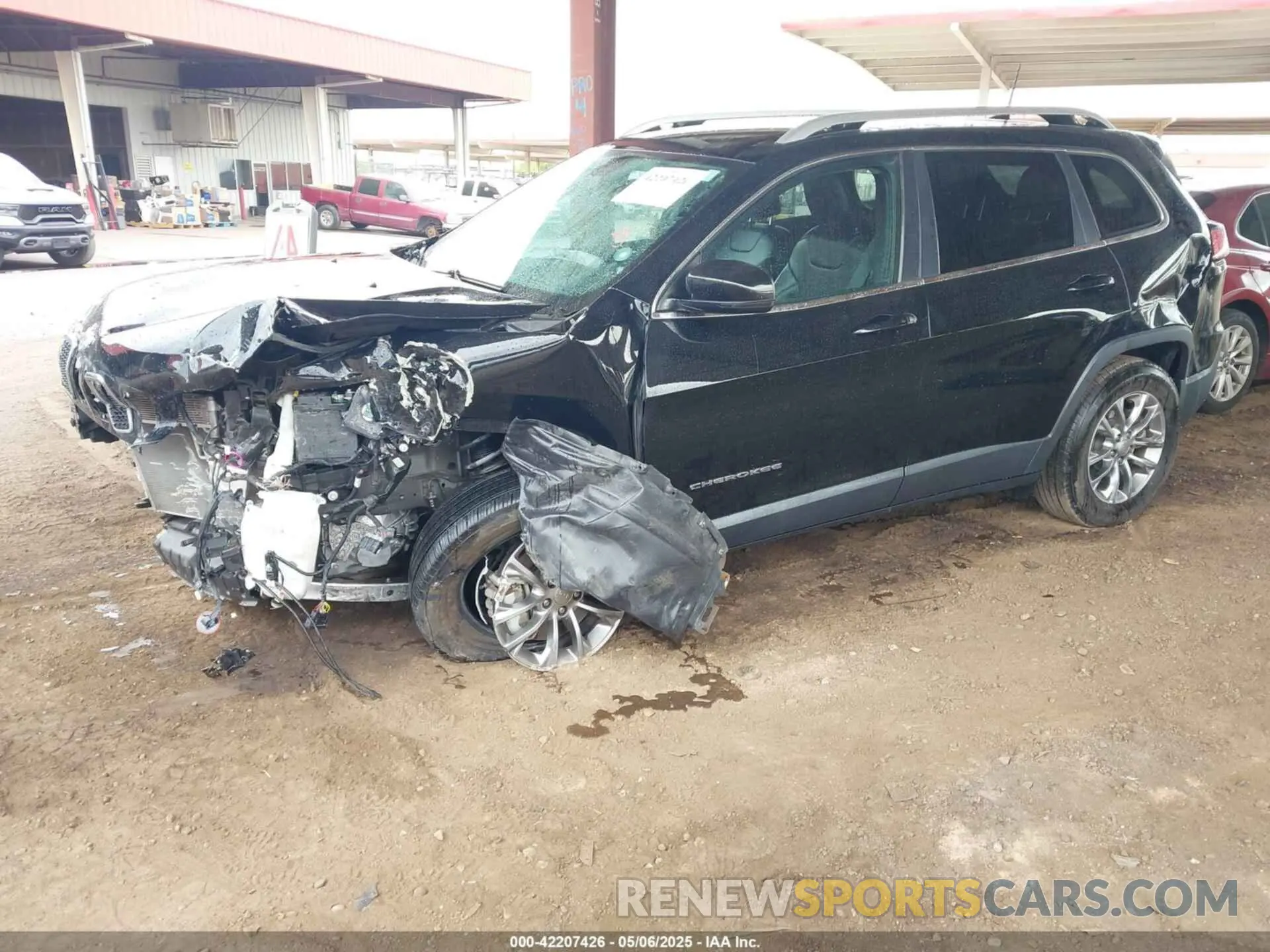 2 Фотография поврежденного автомобиля 1C4PJMLX8KD267426 JEEP CHEROKEE 2019