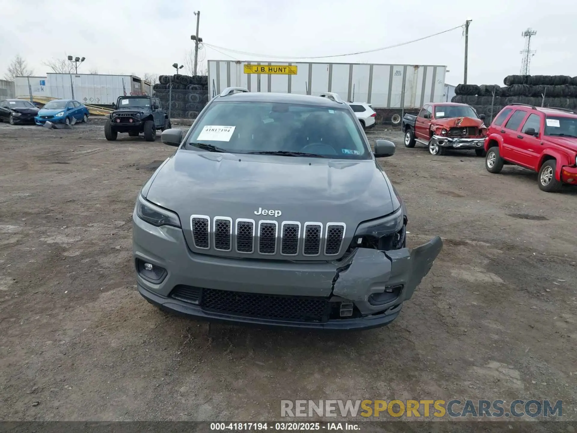 12 Photograph of a damaged car 1C4PJMLX9KD445960 JEEP CHEROKEE 2019