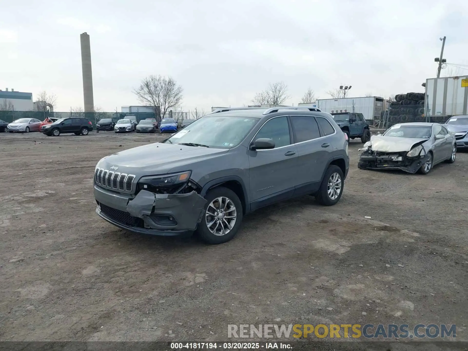 2 Photograph of a damaged car 1C4PJMLX9KD445960 JEEP CHEROKEE 2019