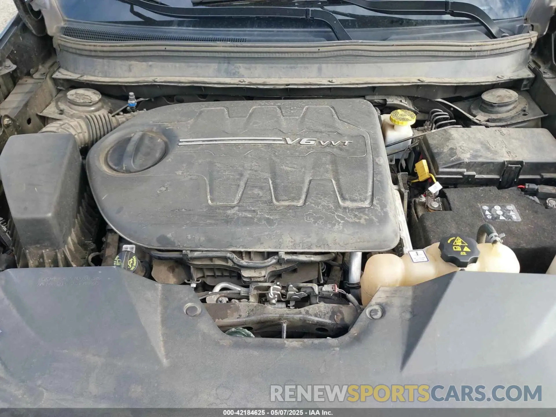 10 Фотография поврежденного автомобиля 1C4PJMLXXKD478076 JEEP CHEROKEE 2019