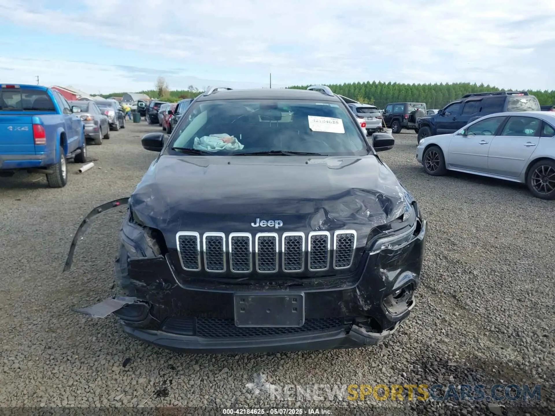 12 Фотография поврежденного автомобиля 1C4PJMLXXKD478076 JEEP CHEROKEE 2019