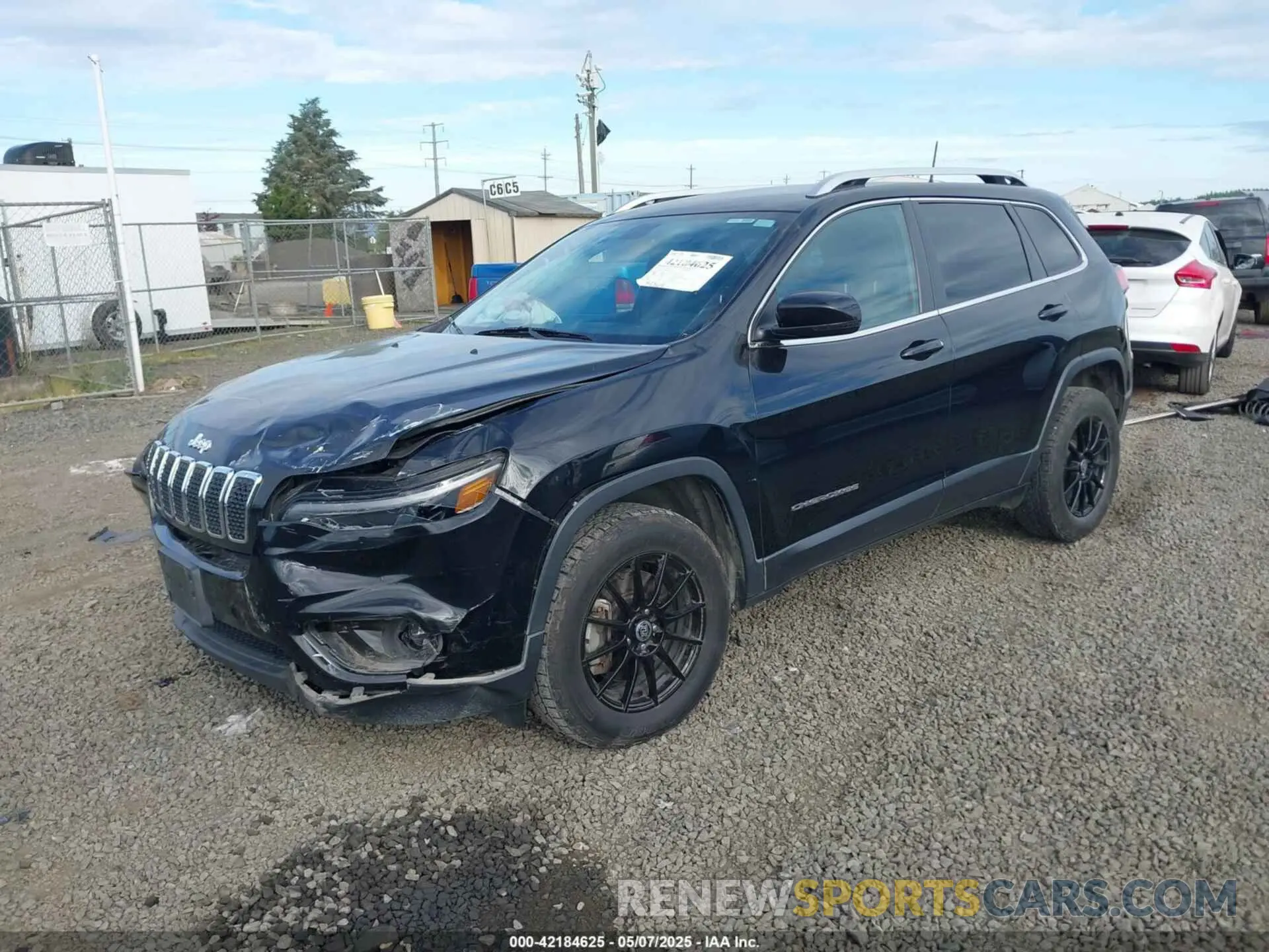 2 Фотография поврежденного автомобиля 1C4PJMLXXKD478076 JEEP CHEROKEE 2019