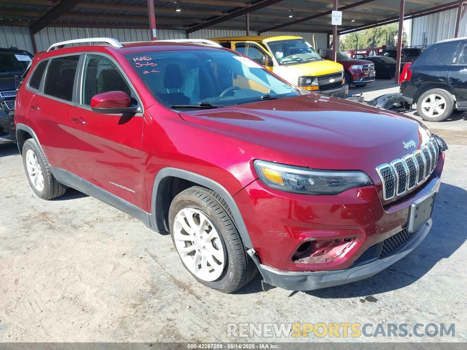 1 Фотография поврежденного автомобиля 1C4PJLCB4LD648903 JEEP CHEROKEE 2020