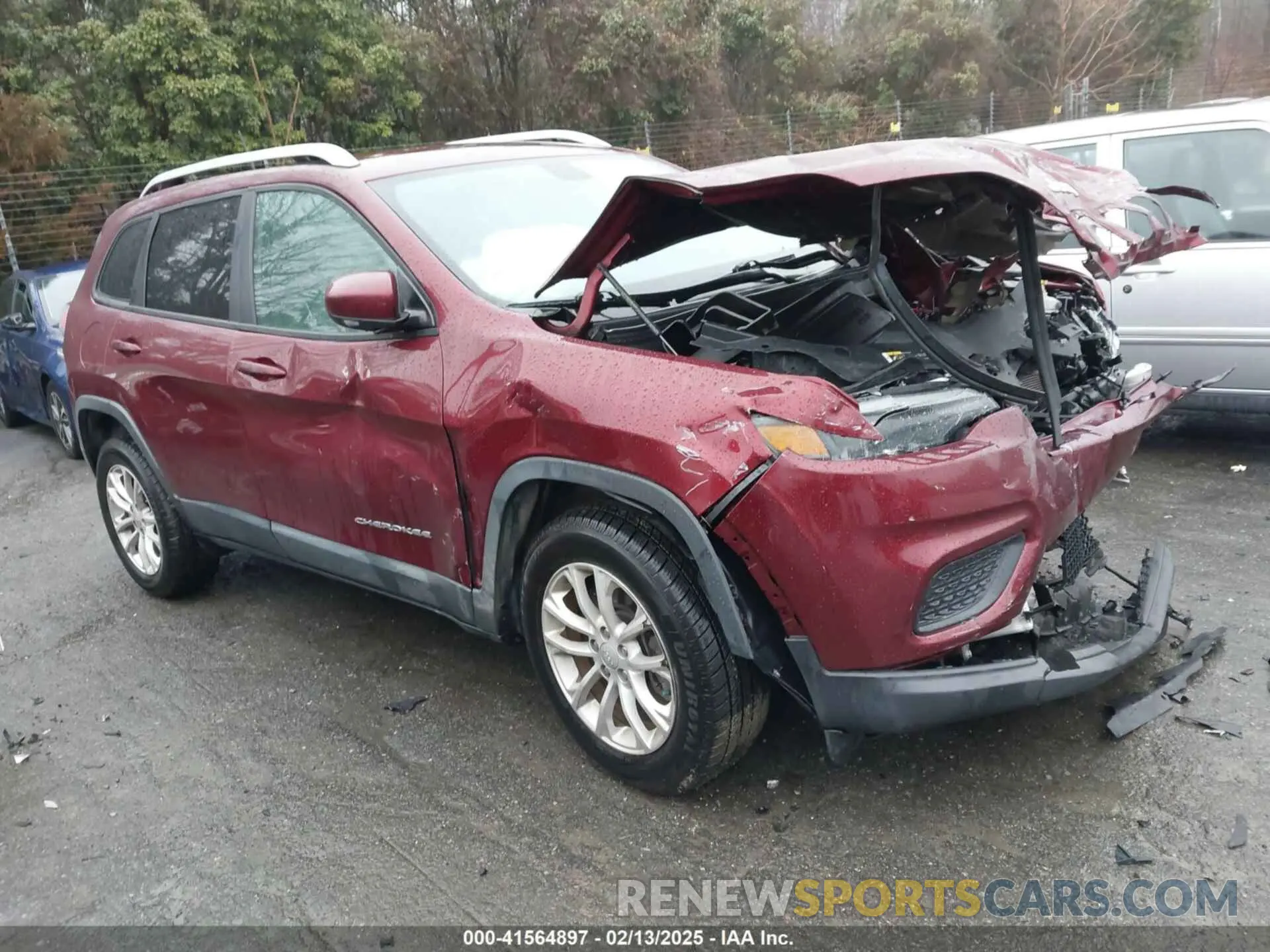 1 Photograph of a damaged car 1C4PJLCB7LD542199 JEEP CHEROKEE 2020
