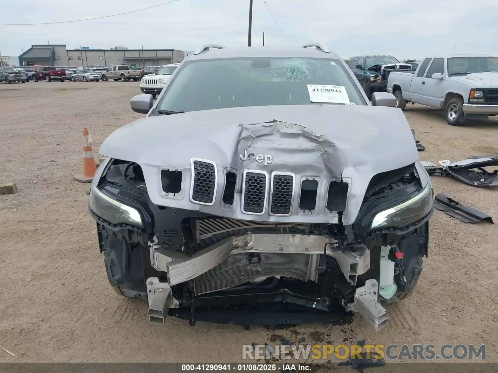 13 Фотография поврежденного автомобиля 1C4PJLCB9LD552992 JEEP CHEROKEE 2020