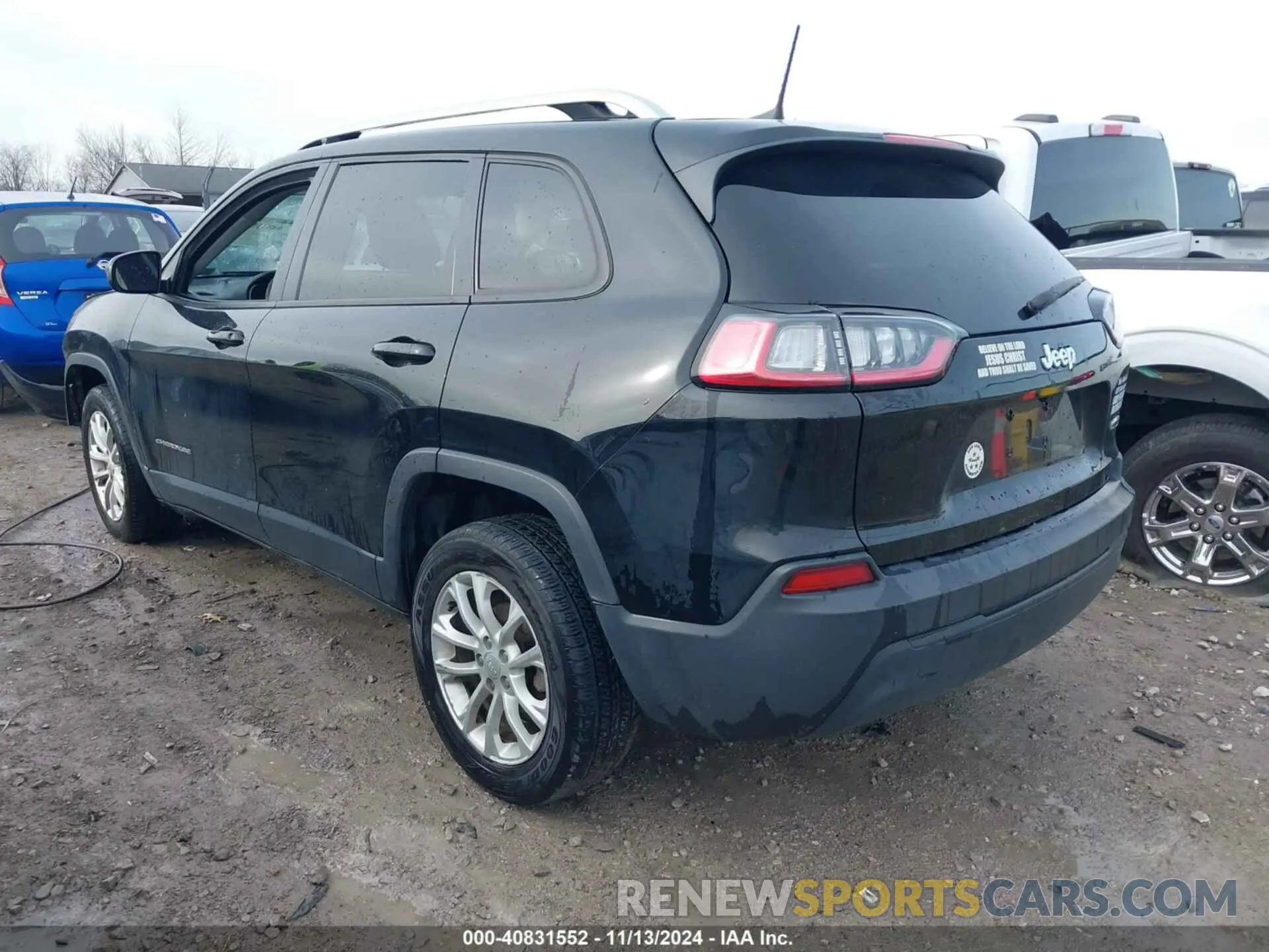 3 Photograph of a damaged car 1C4PJLCBXLD619261 JEEP CHEROKEE 2020