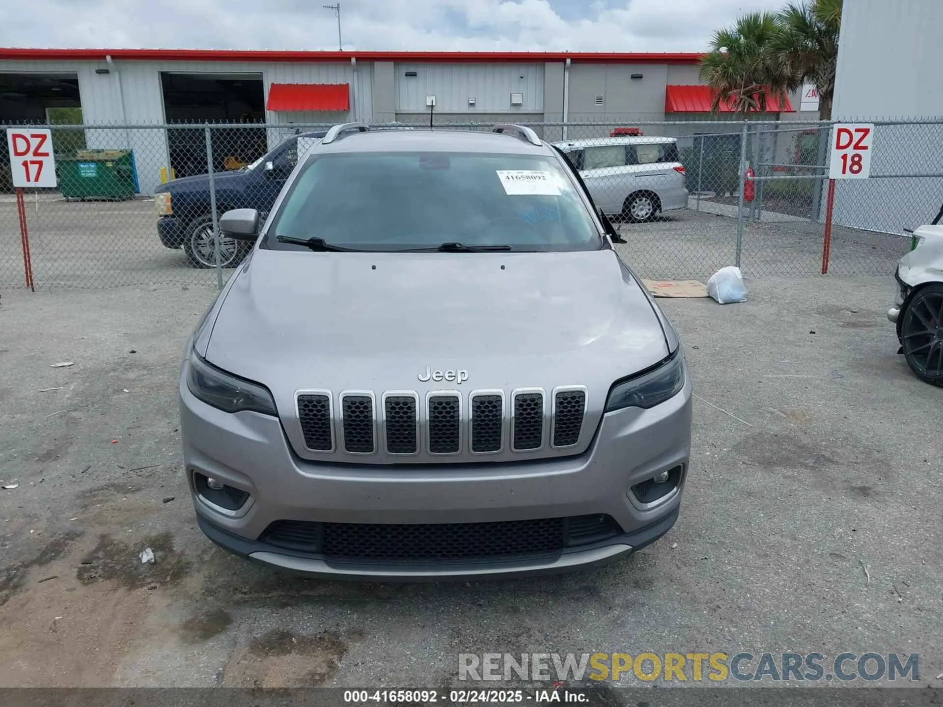 12 Photograph of a damaged car 1C4PJLDB2LD560723 JEEP CHEROKEE 2020