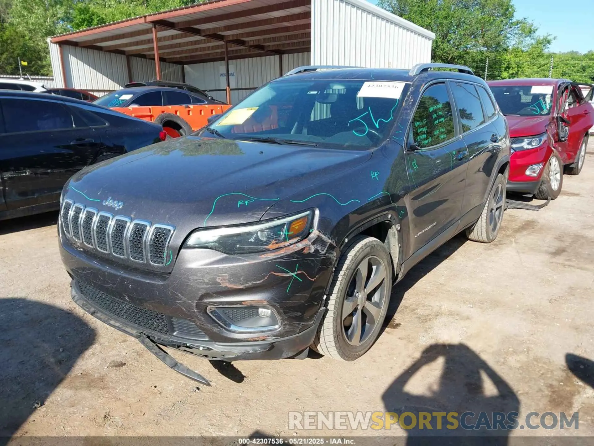 2 Photograph of a damaged car 1C4PJLDB3LD547365 JEEP CHEROKEE 2020