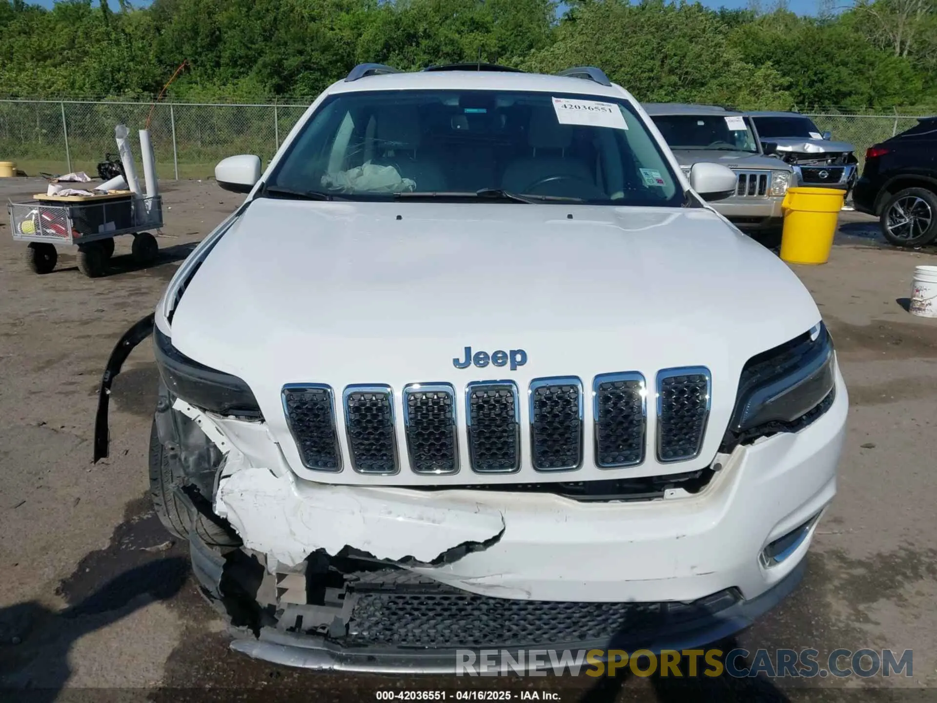 12 Фотография поврежденного автомобиля 1C4PJLDB4LD595411 JEEP CHEROKEE 2020