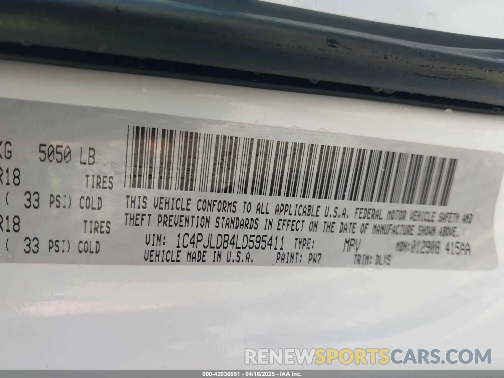 9 Фотография поврежденного автомобиля 1C4PJLDB4LD595411 JEEP CHEROKEE 2020