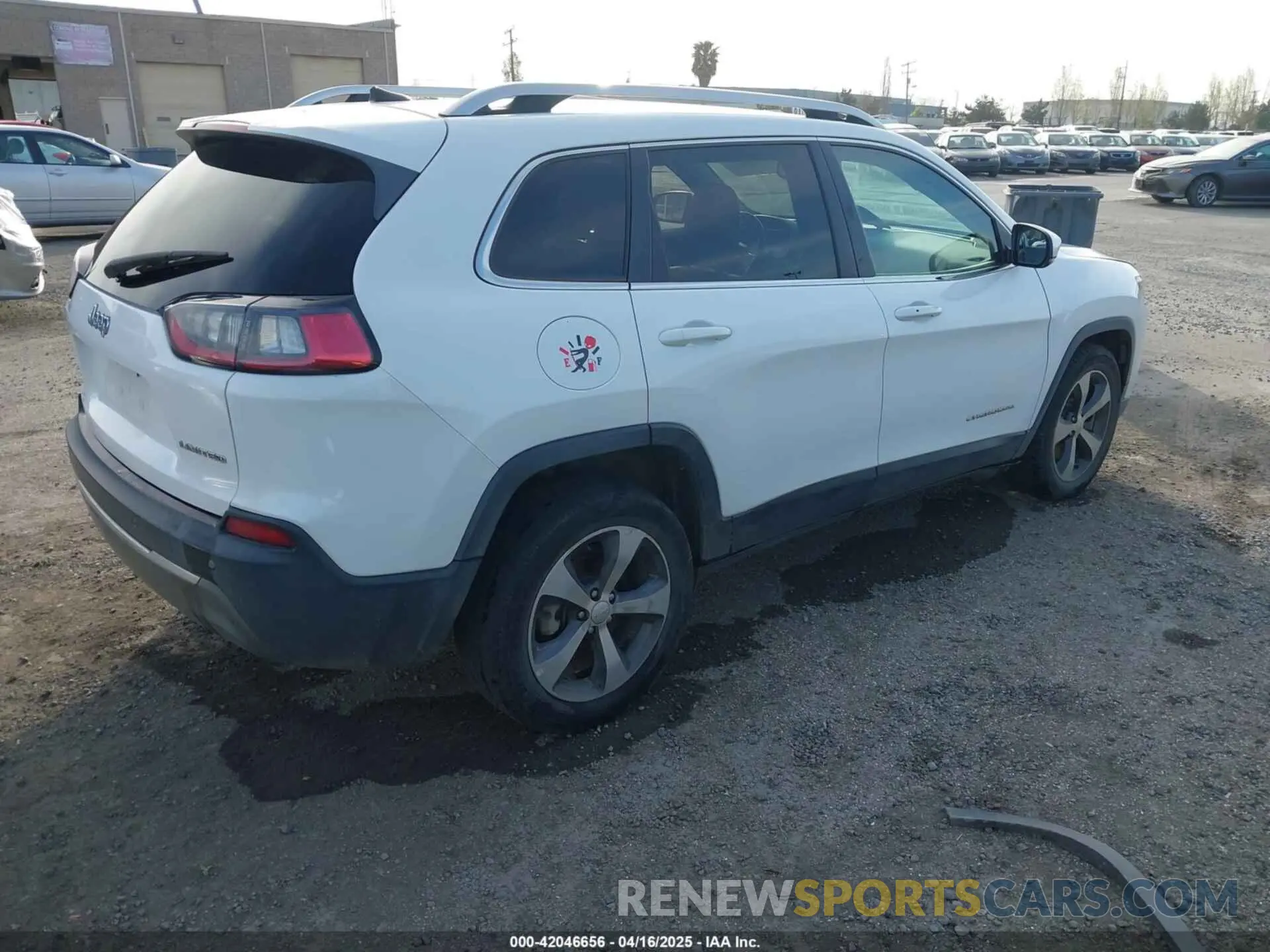 4 Фотография поврежденного автомобиля 1C4PJLDB5LD535248 JEEP CHEROKEE 2020