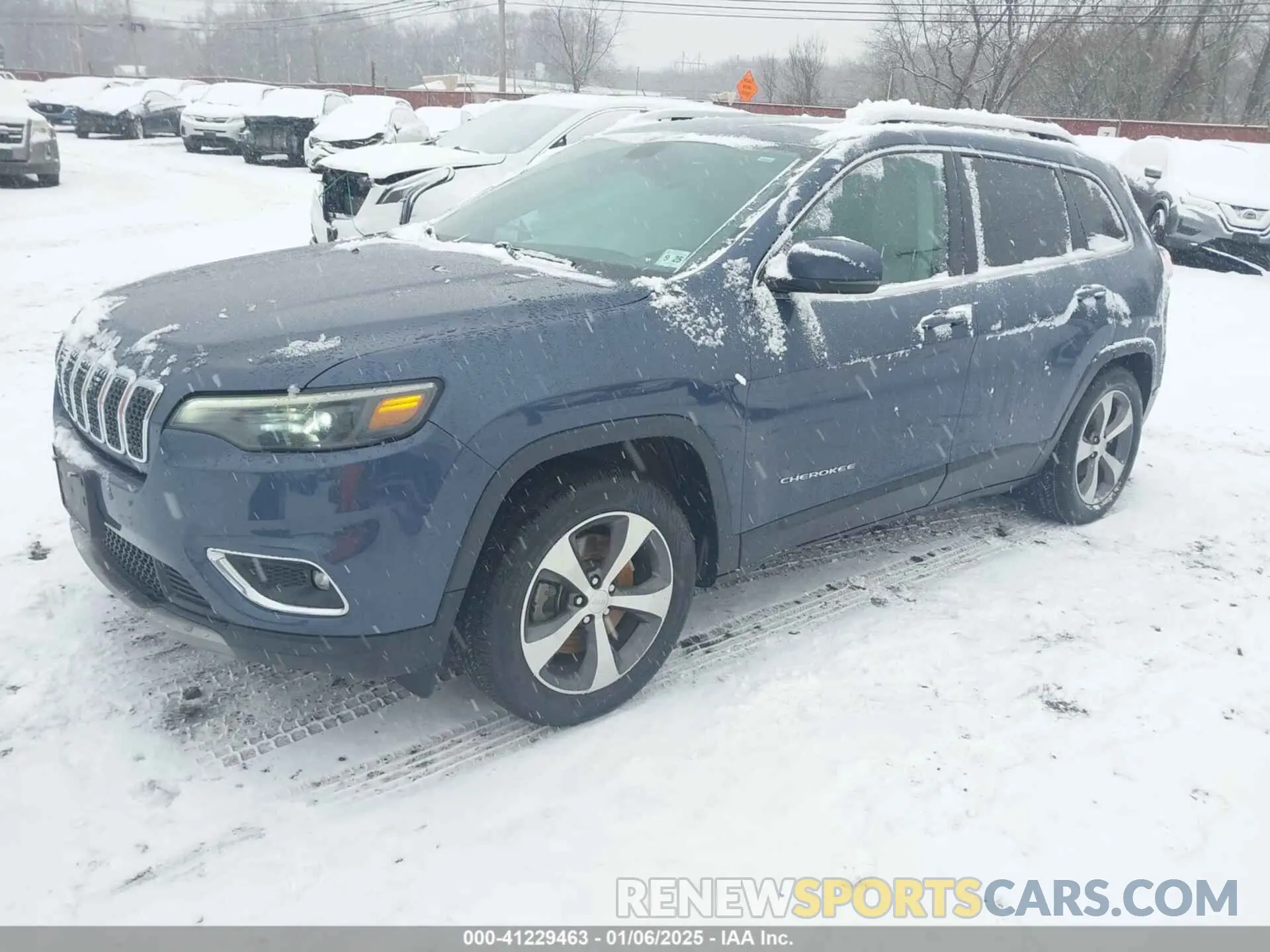 2 Фотография поврежденного автомобиля 1C4PJLDB9LD535253 JEEP CHEROKEE 2020