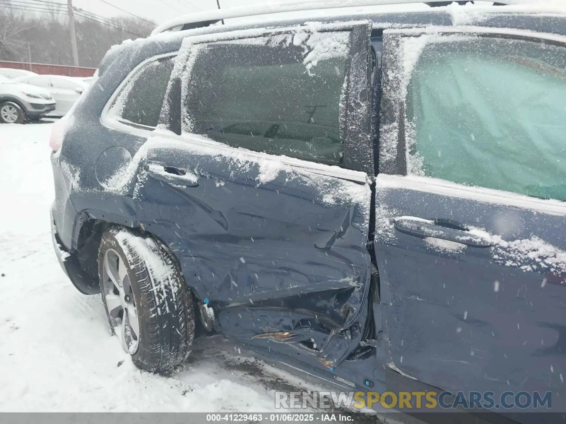 6 Фотография поврежденного автомобиля 1C4PJLDB9LD535253 JEEP CHEROKEE 2020