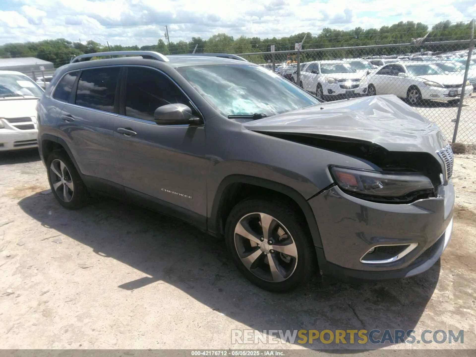1 Photograph of a damaged car 1C4PJLDN4LD552066 JEEP CHEROKEE 2020