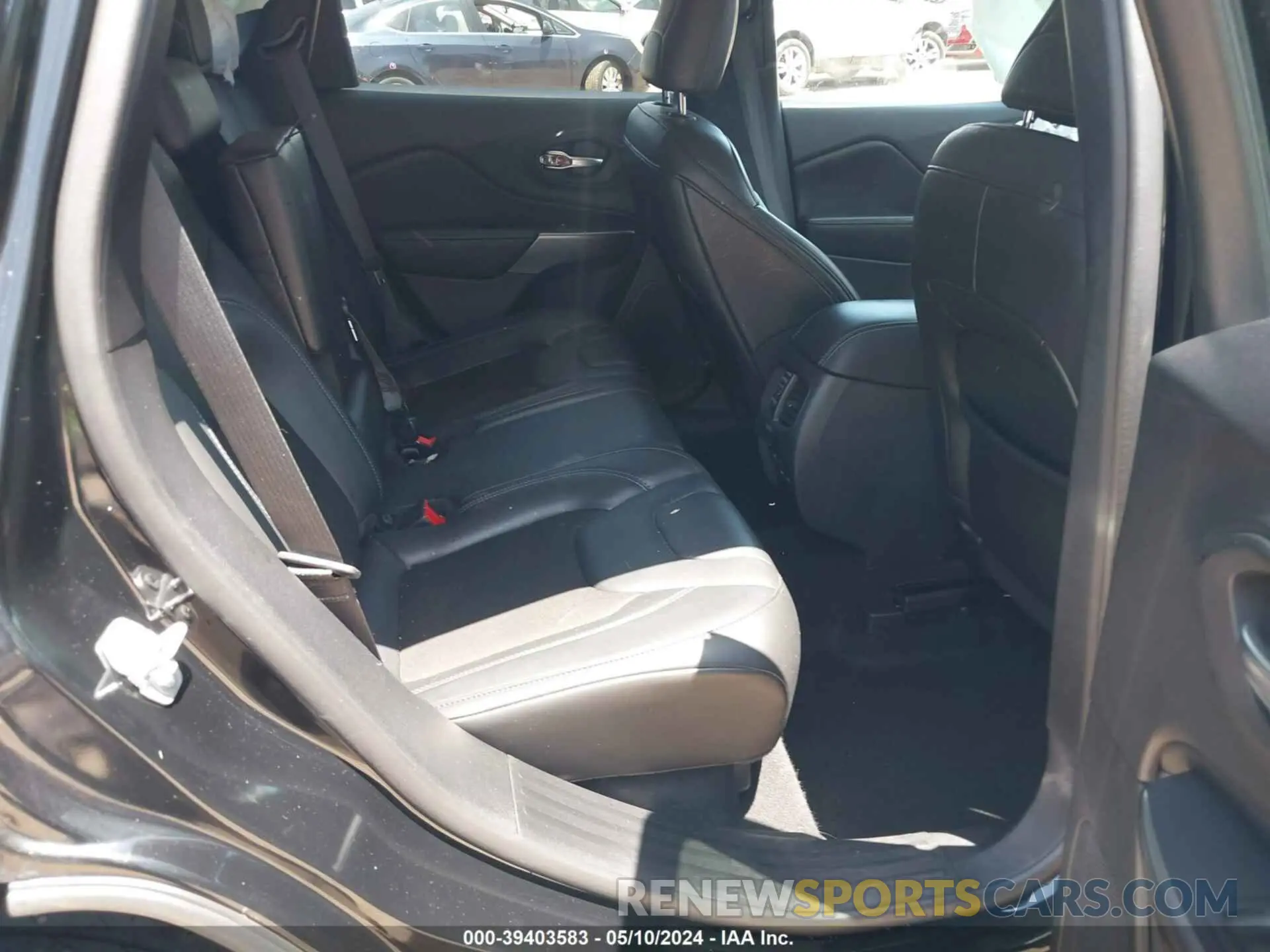 8 Фотография поврежденного автомобиля 1C4PJLLB1LD620279 JEEP CHEROKEE 2020
