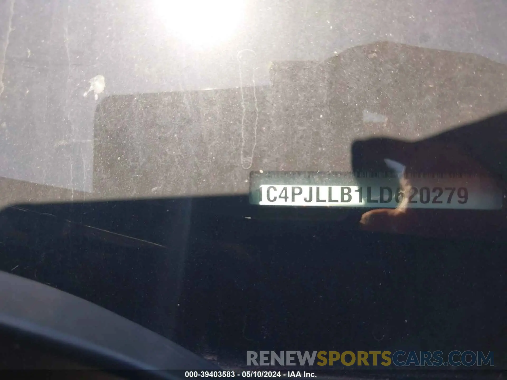 9 Фотография поврежденного автомобиля 1C4PJLLB1LD620279 JEEP CHEROKEE 2020