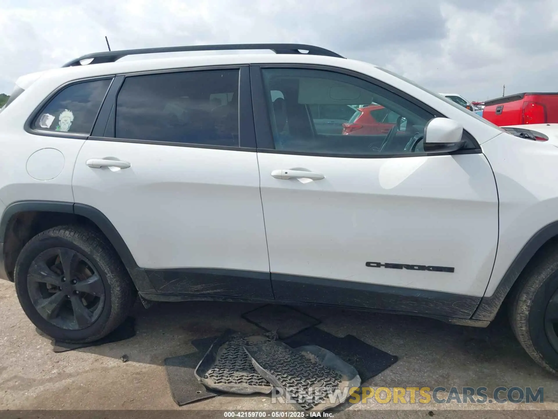 13 Фотография поврежденного автомобиля 1C4PJLLB3LD645443 JEEP CHEROKEE 2020