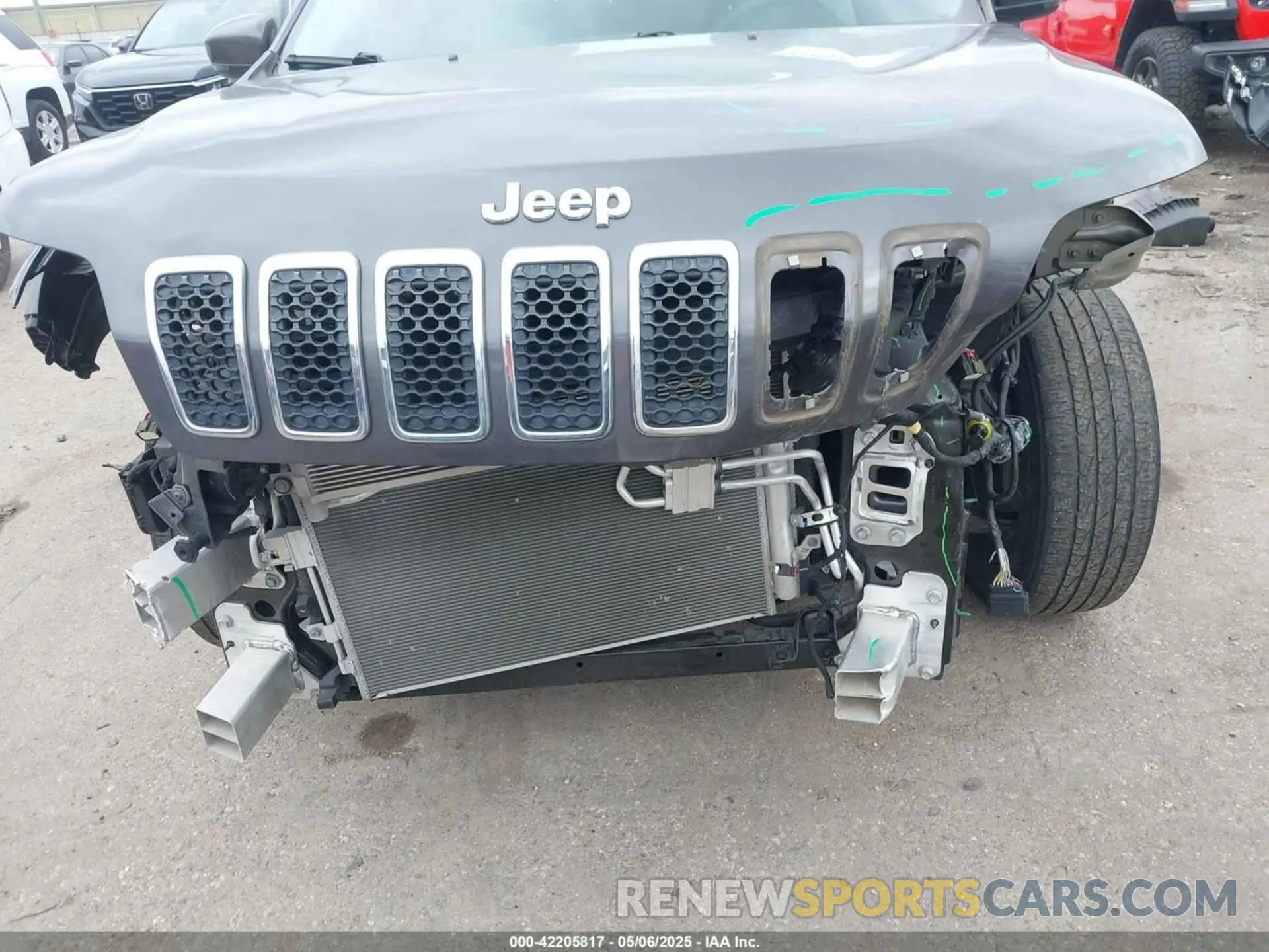 12 Фотография поврежденного автомобиля 1C4PJLLB6LD525541 JEEP CHEROKEE 2020
