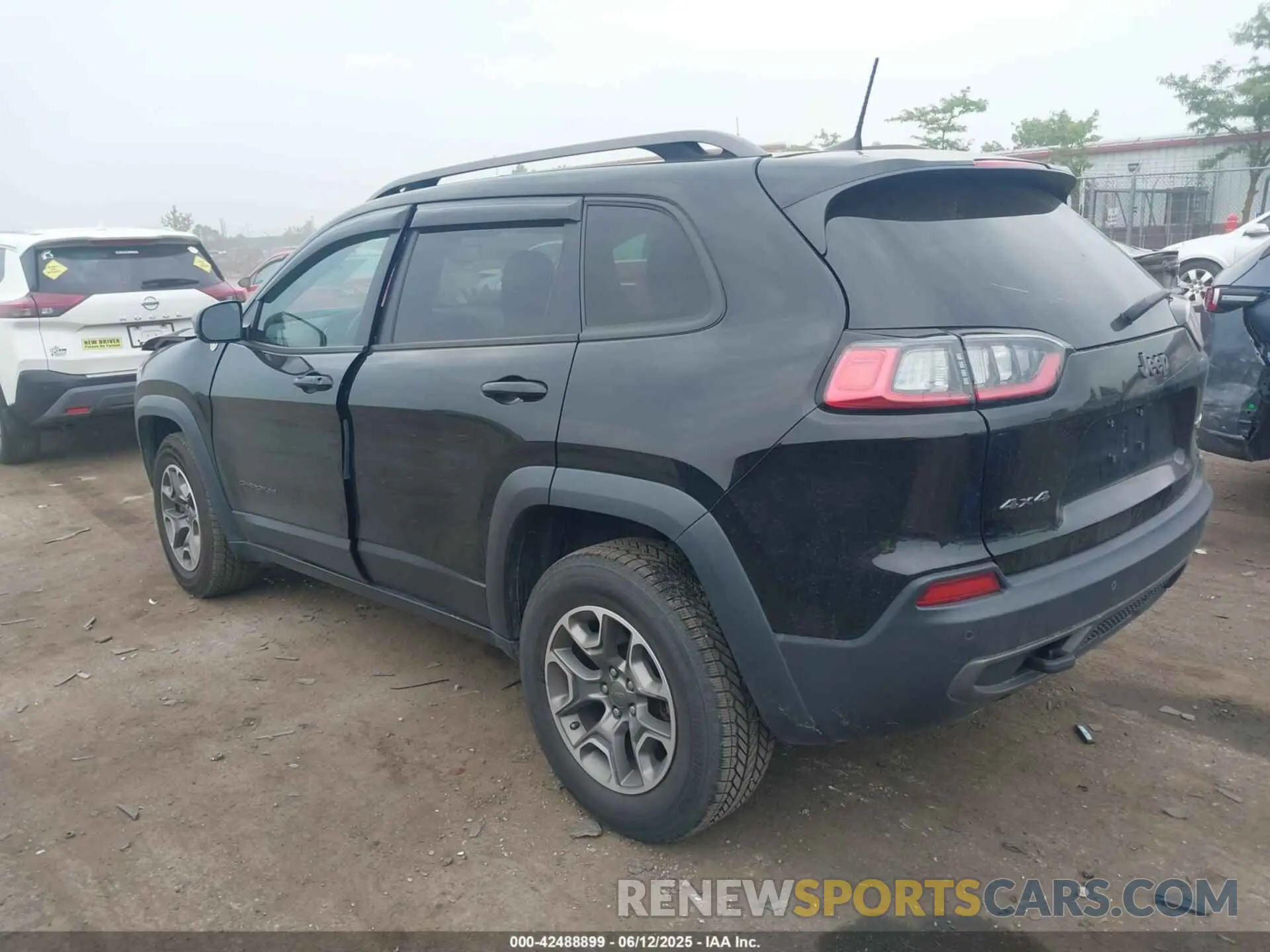 3 Фотография поврежденного автомобиля 1C4PJMBX0LD591845 JEEP CHEROKEE 2020