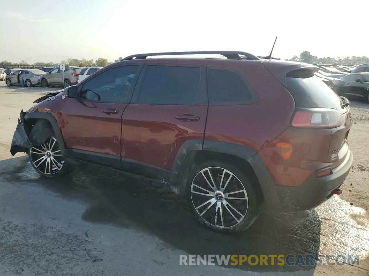 2 Фотография поврежденного автомобиля 1C4PJMBX3LD530778 JEEP CHEROKEE 2020