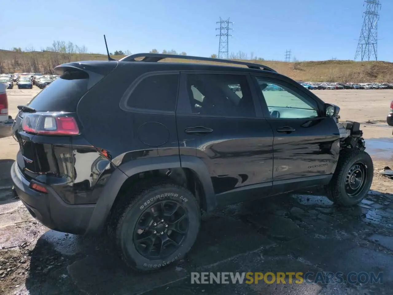 3 Photograph of a damaged car 1C4PJMBX4LD568343 JEEP CHEROKEE 2020
