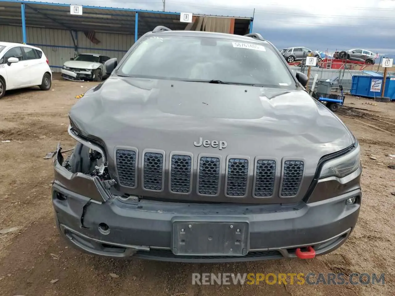 5 Photograph of a damaged car 1C4PJMBXXLD500953 JEEP CHEROKEE 2020
