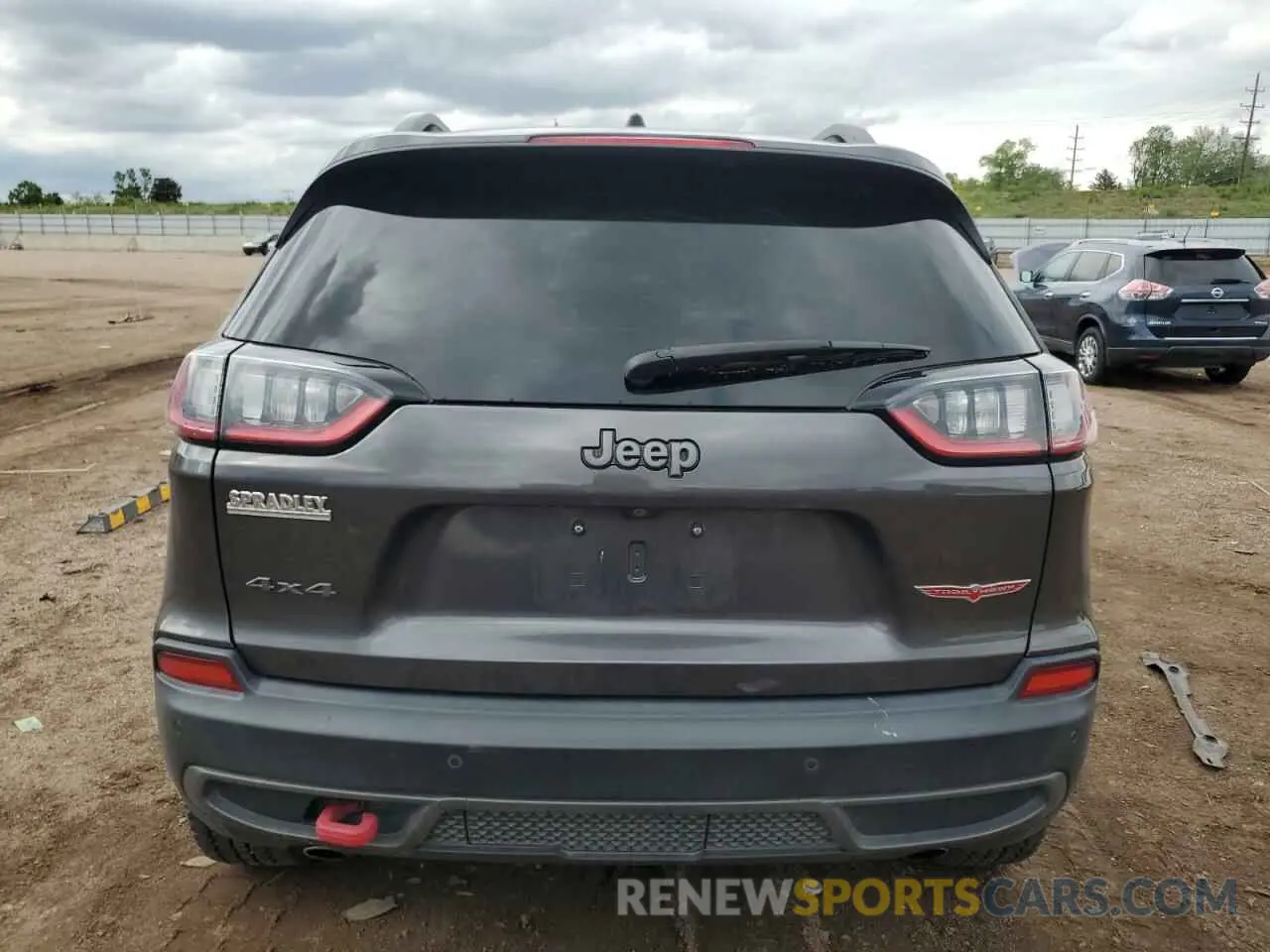 6 Photograph of a damaged car 1C4PJMBXXLD500953 JEEP CHEROKEE 2020