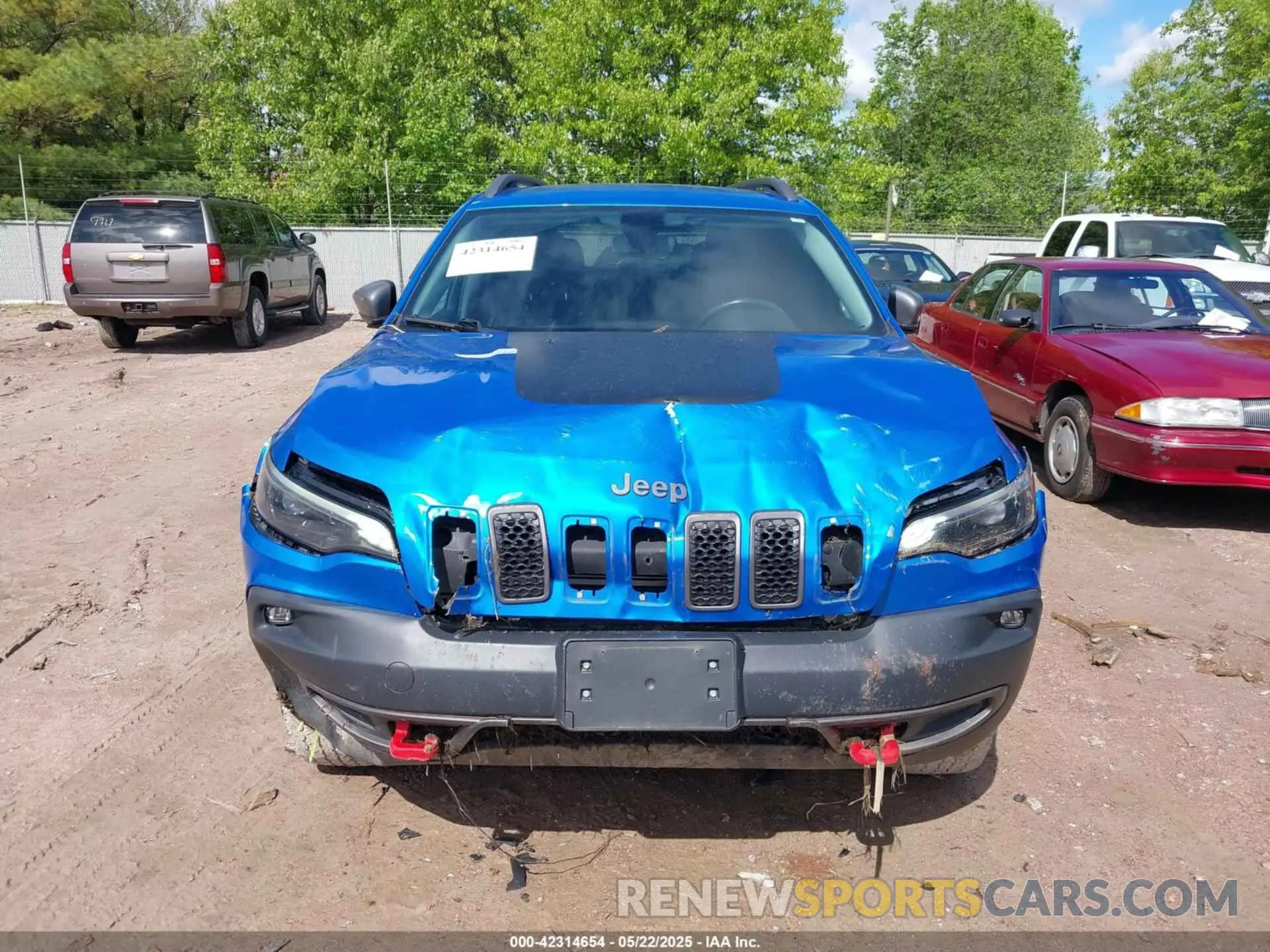 12 Фотография поврежденного автомобиля 1C4PJMBXXLD636547 JEEP CHEROKEE 2020