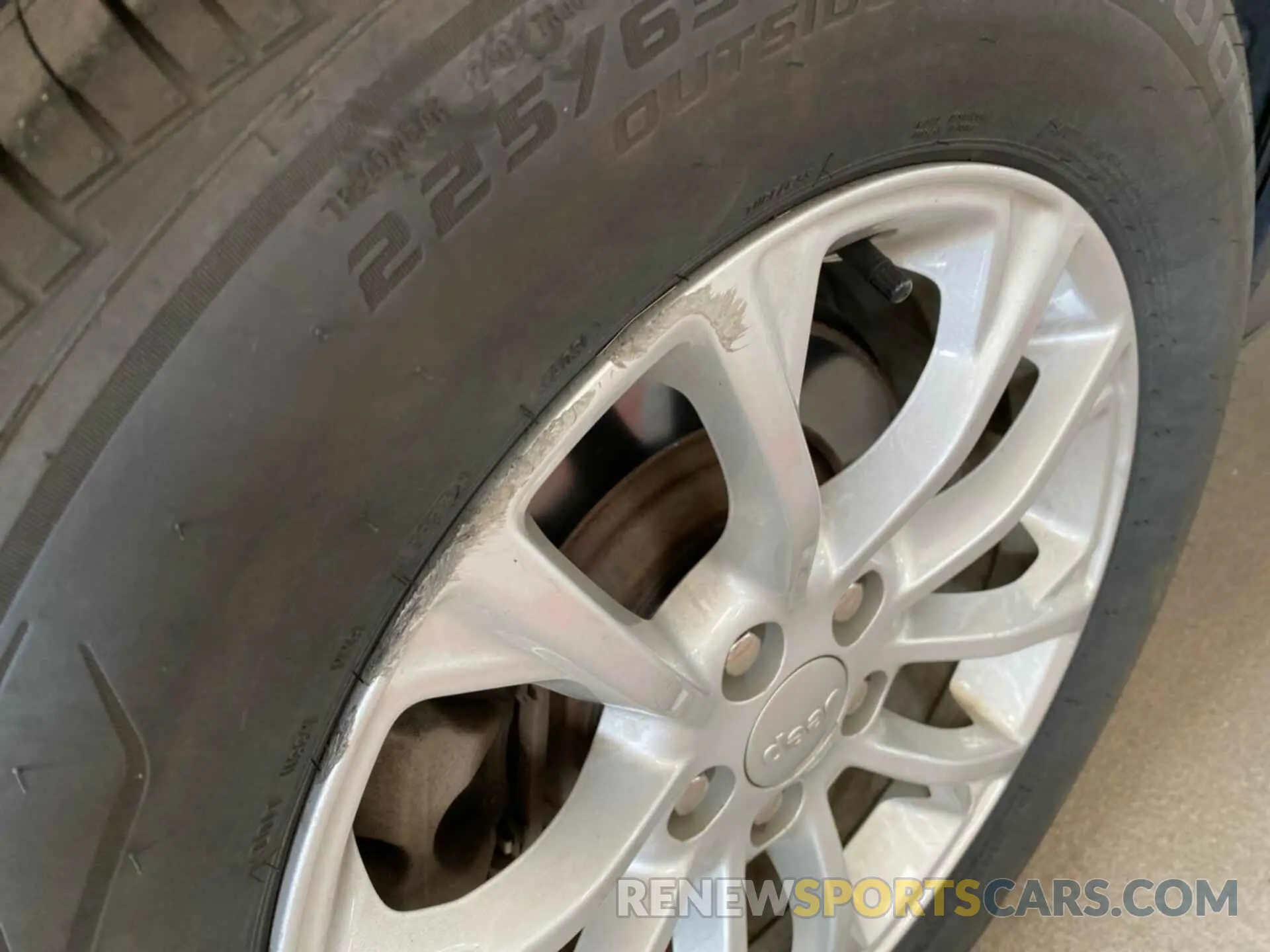 10 Фотография поврежденного автомобиля 1C4PJMCB4LD626101 JEEP CHEROKEE 2020