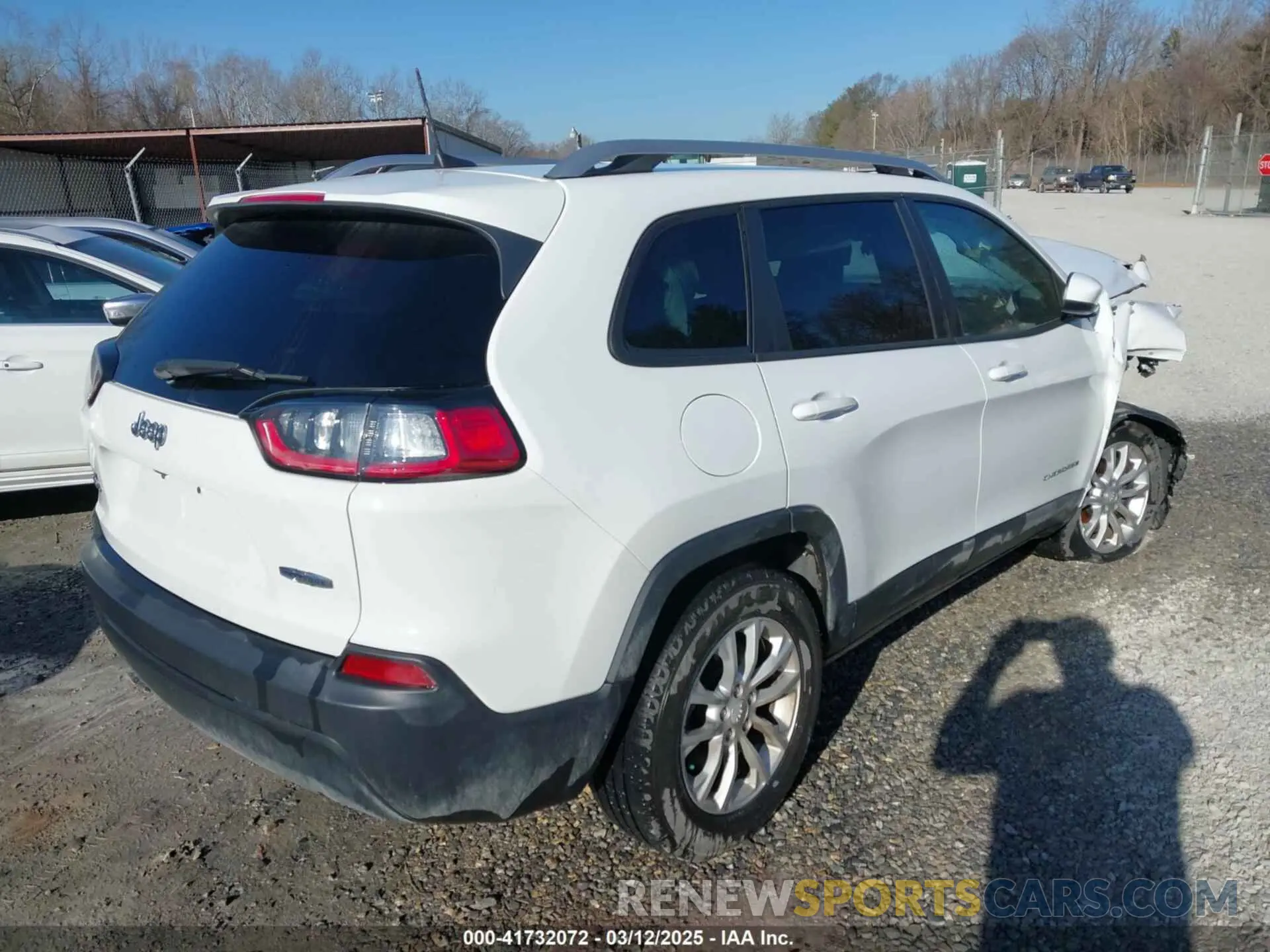 4 Фотография поврежденного автомобиля 1C4PJMCB7LD505563 JEEP CHEROKEE 2020