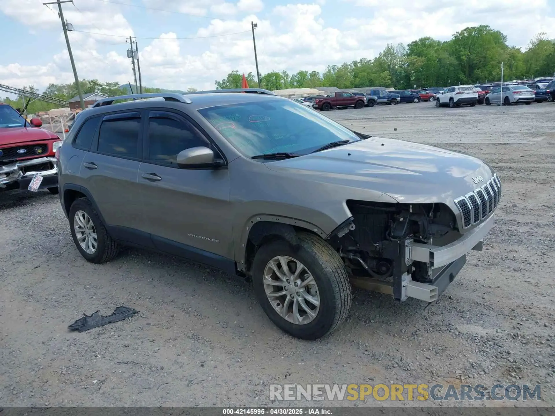 1 Photograph of a damaged car 1C4PJMCB9LD569152 JEEP CHEROKEE 2020