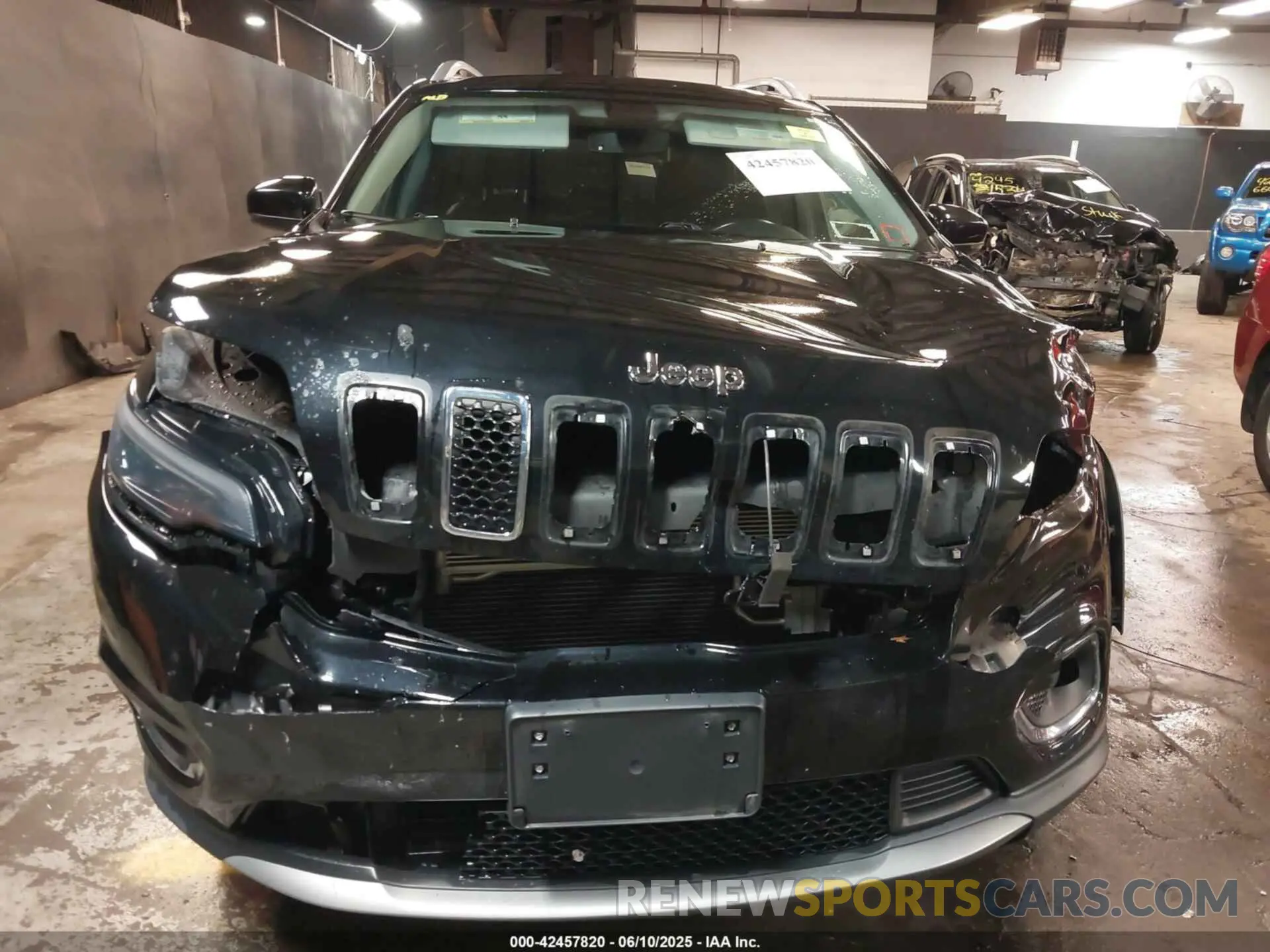 12 Photograph of a damaged car 1C4PJMDN8LD534207 JEEP CHEROKEE 2020