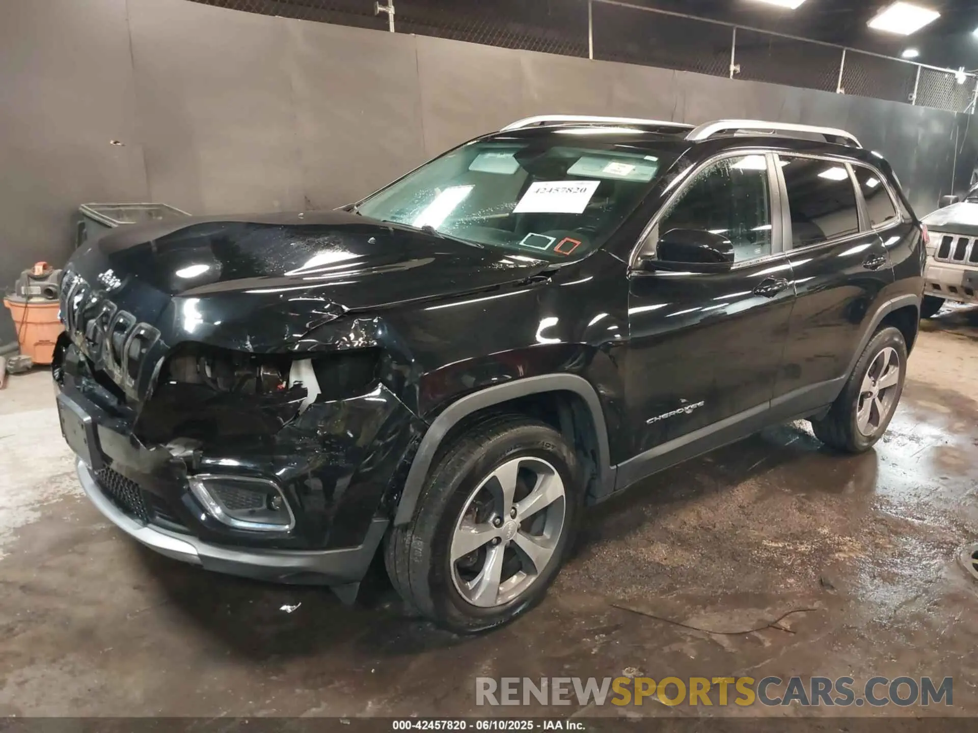 2 Photograph of a damaged car 1C4PJMDN8LD534207 JEEP CHEROKEE 2020