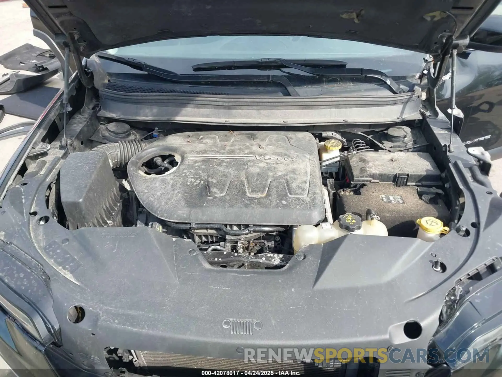 10 Фотография поврежденного автомобиля 1C4PJMDX5LD501280 JEEP CHEROKEE 2020