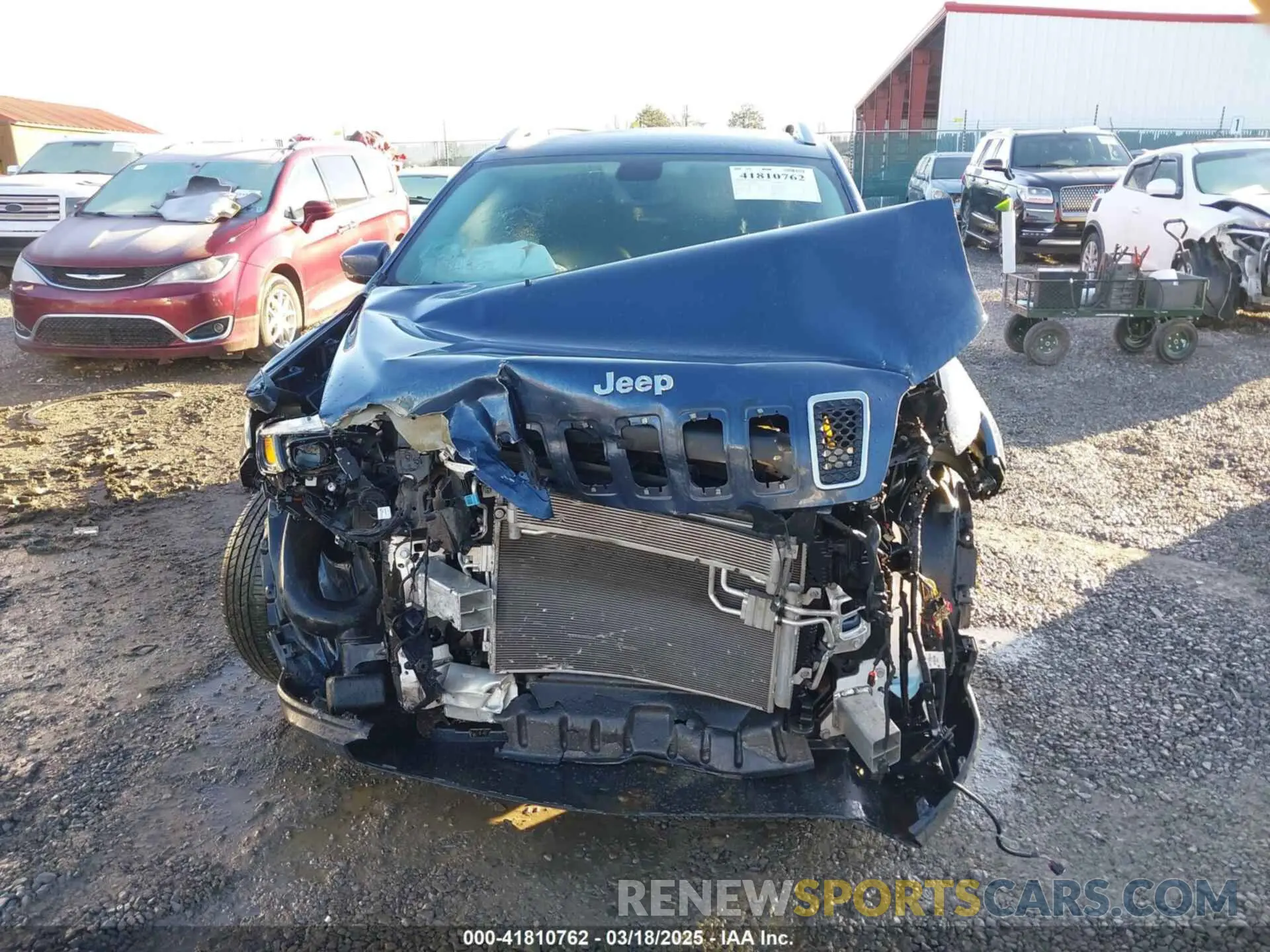 6 Photograph of a damaged car 1C4PJMDX5LD650885 JEEP CHEROKEE 2020