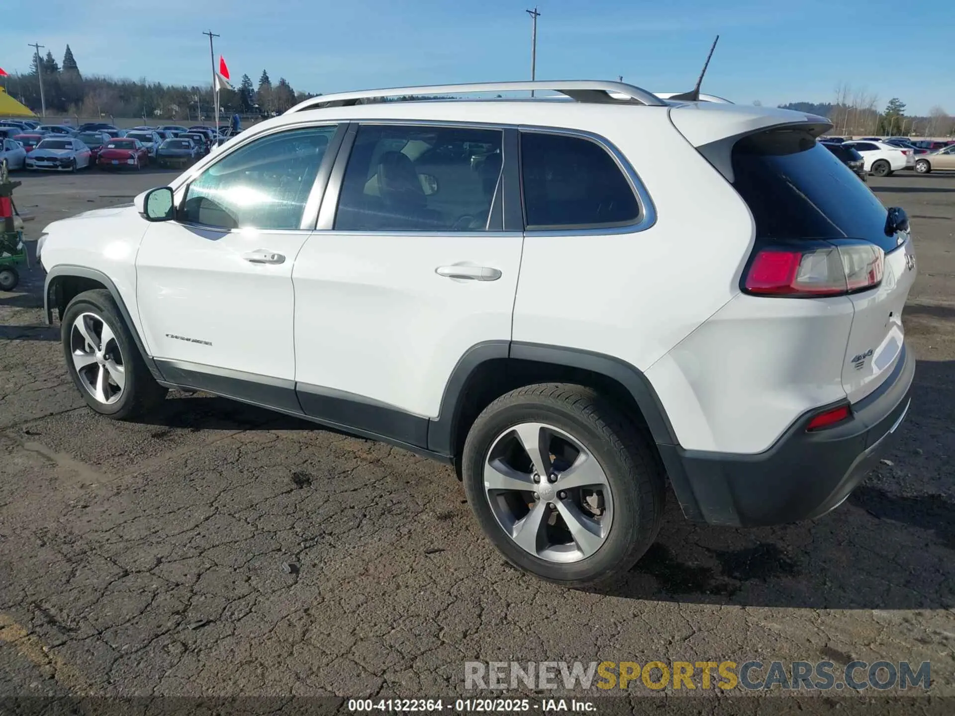 3 Фотография поврежденного автомобиля 1C4PJMDX6LD587585 JEEP CHEROKEE 2020