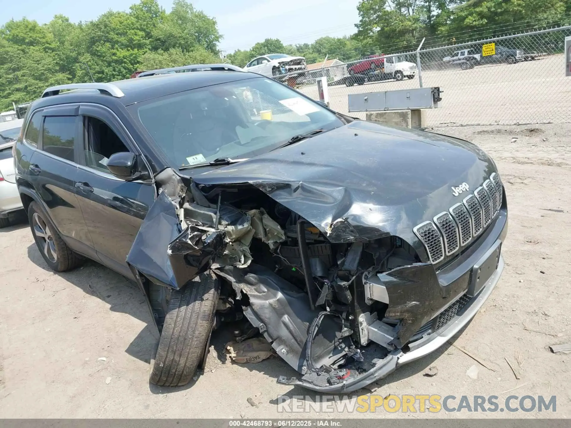 1 Photograph of a damaged car 1C4PJMDX7LD522471 JEEP CHEROKEE 2020