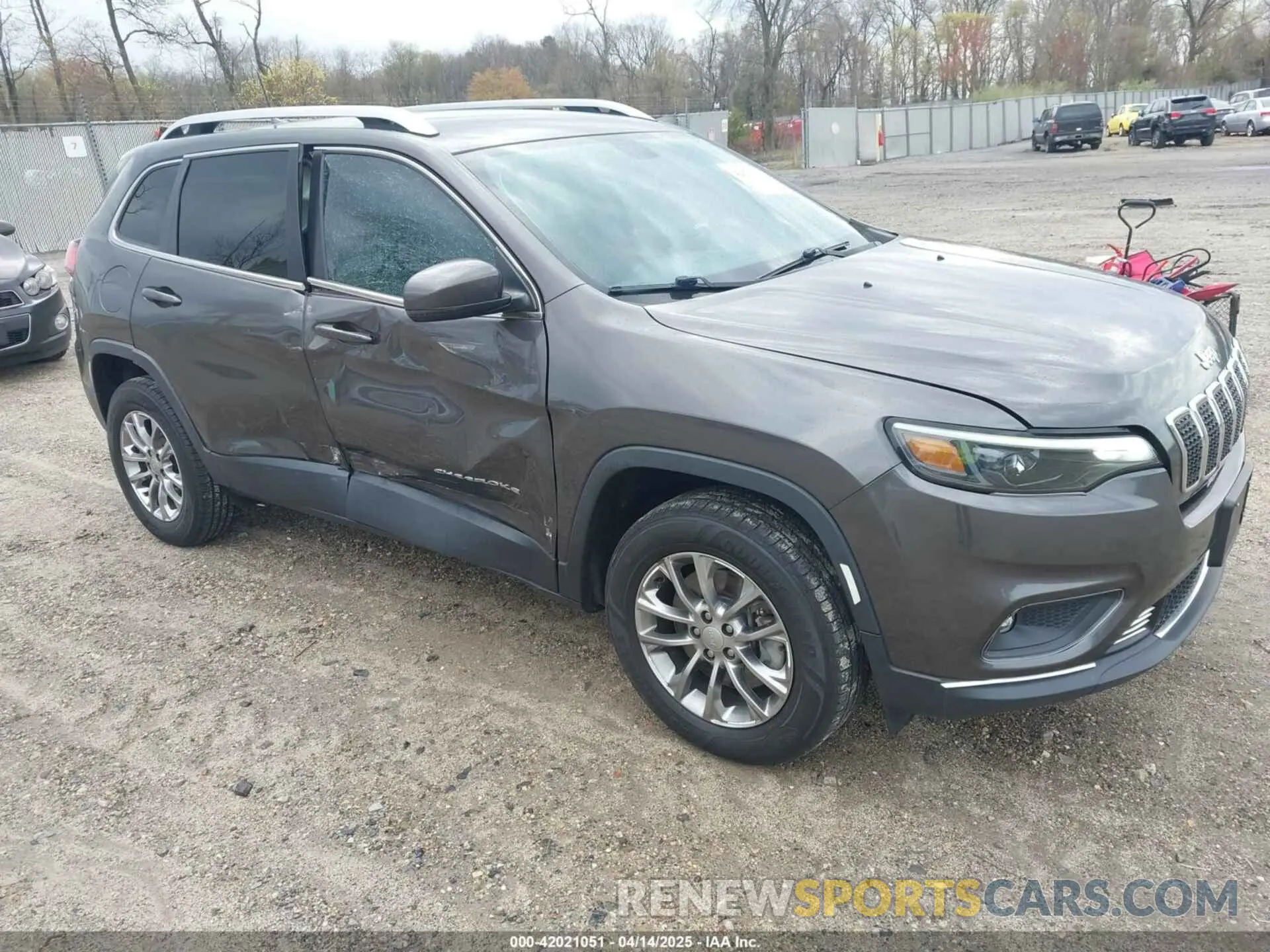 1 Photograph of a damaged car 1C4PJMLB3LD626736 JEEP CHEROKEE 2020