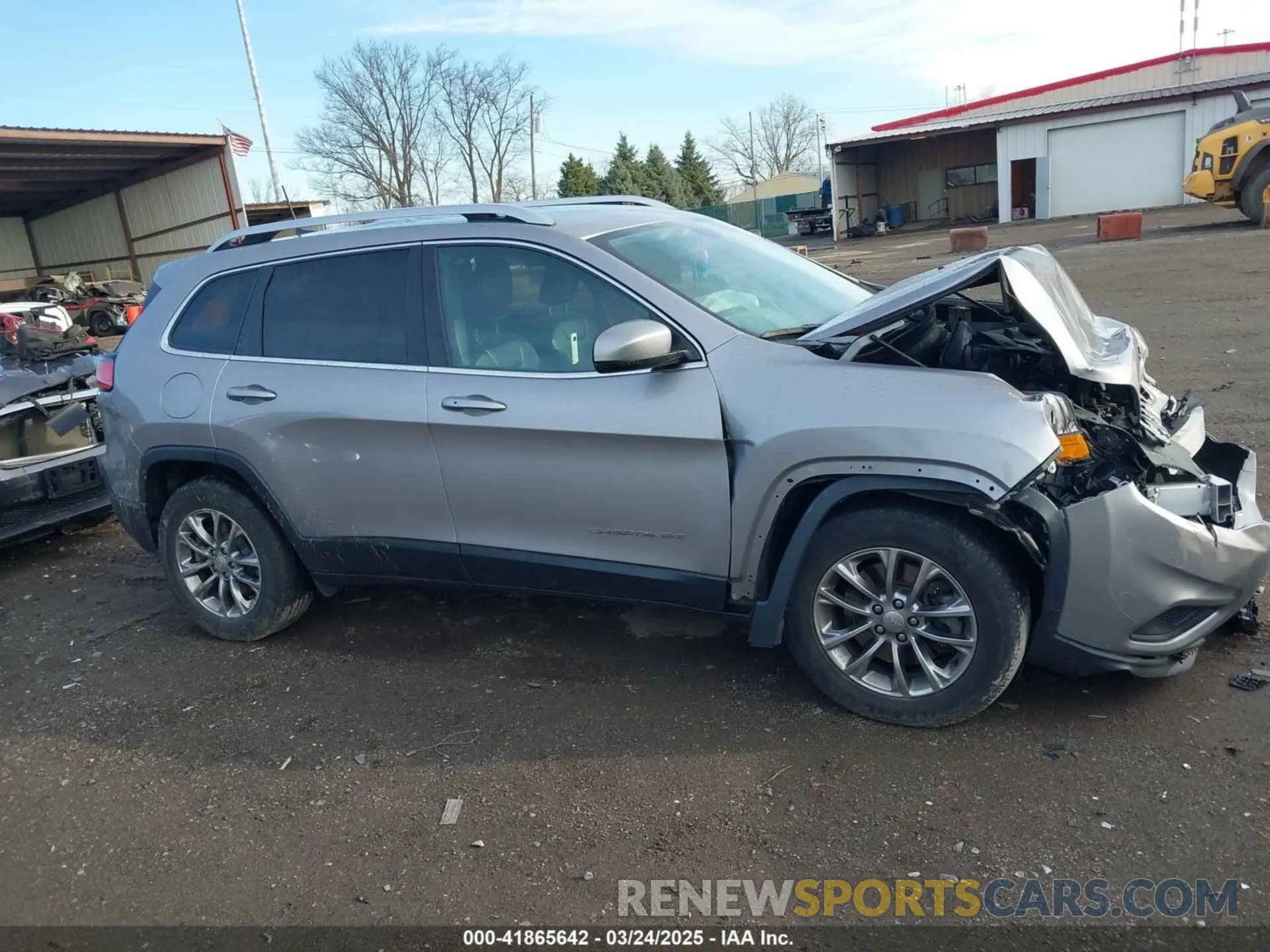 12 Photograph of a damaged car 1C4PJMLB4LD652178 JEEP CHEROKEE 2020