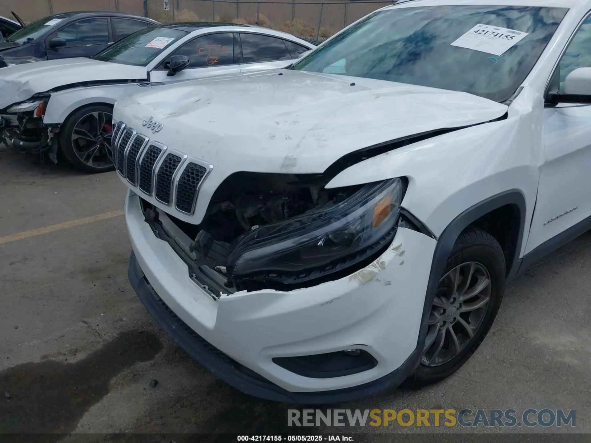 6 Photograph of a damaged car 1C4PJMLB5LD551263 JEEP CHEROKEE 2020