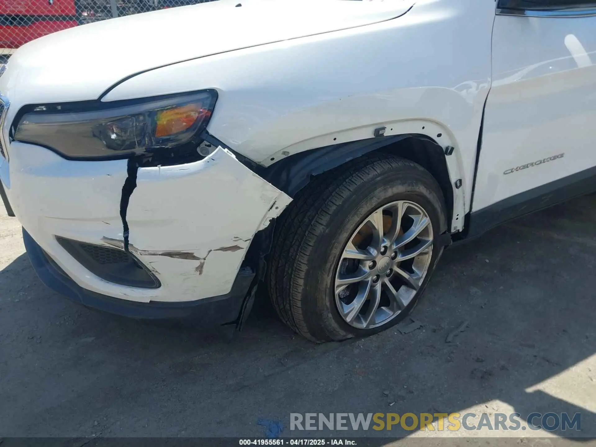 6 Photograph of a damaged car 1C4PJMLB5LD651461 JEEP CHEROKEE 2020
