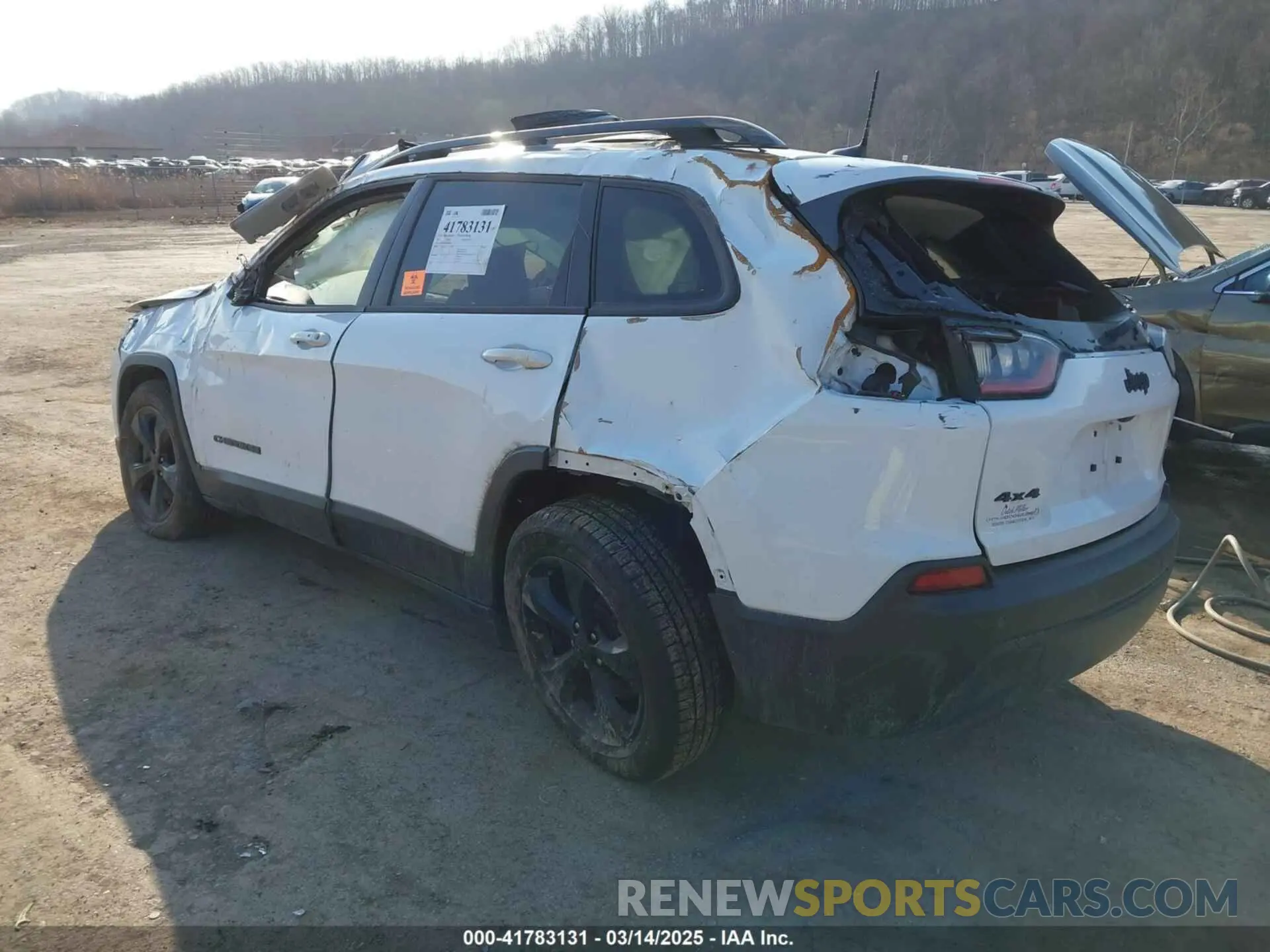 3 Photograph of a damaged car 1C4PJMLB6LD533807 JEEP CHEROKEE 2020