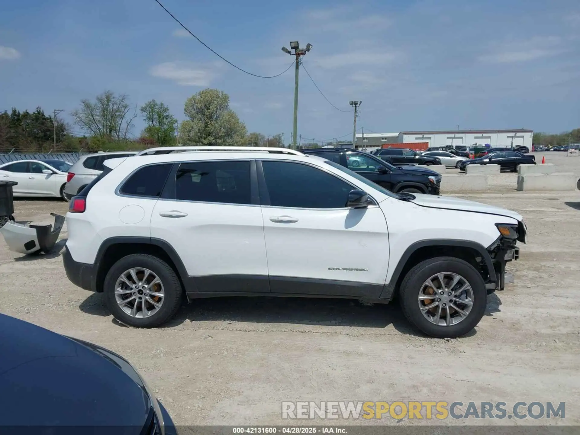 13 Фотография поврежденного автомобиля 1C4PJMLB9LD538306 JEEP CHEROKEE 2020
