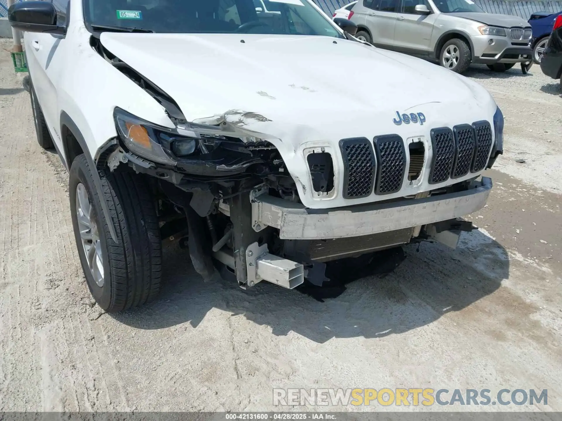6 Фотография поврежденного автомобиля 1C4PJMLB9LD538306 JEEP CHEROKEE 2020