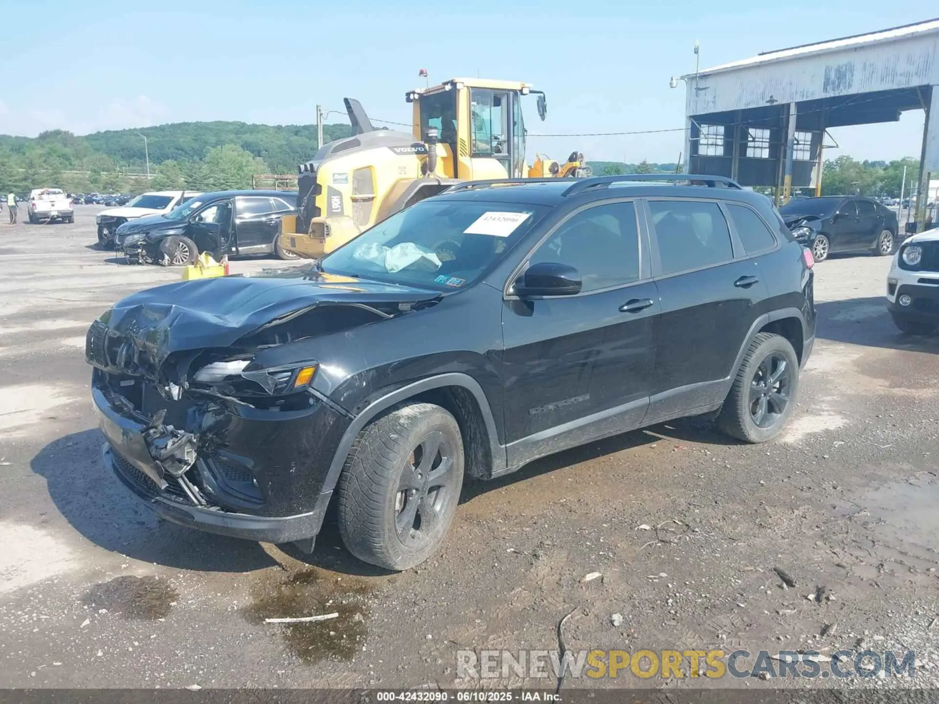 2 Фотография поврежденного автомобиля 1C4PJMLN5LD524381 JEEP CHEROKEE 2020