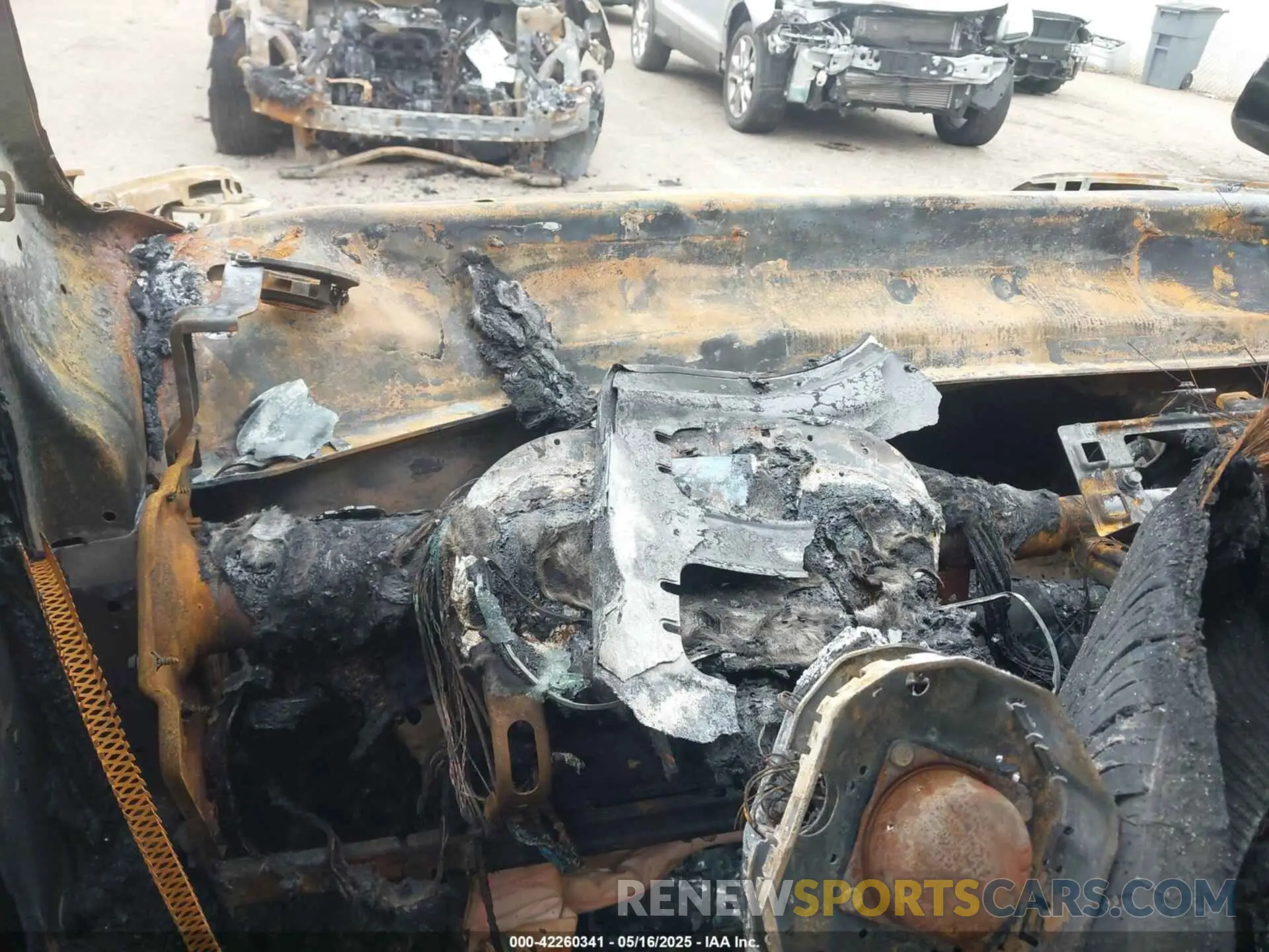 7 Фотография поврежденного автомобиля 1C4PJLCB2MD136896 JEEP CHEROKEE 2021