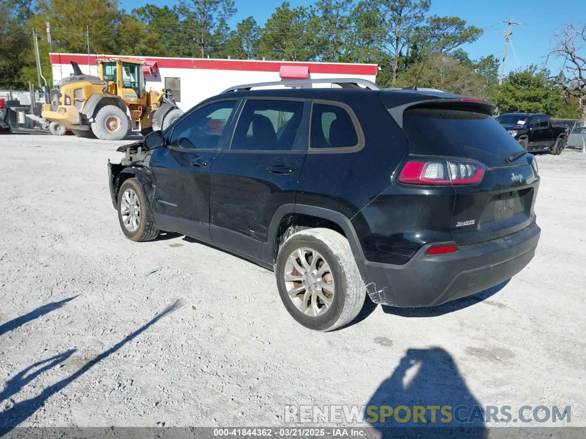 3 Photograph of a damaged car 1C4PJLCB4MD227099 JEEP CHEROKEE 2021