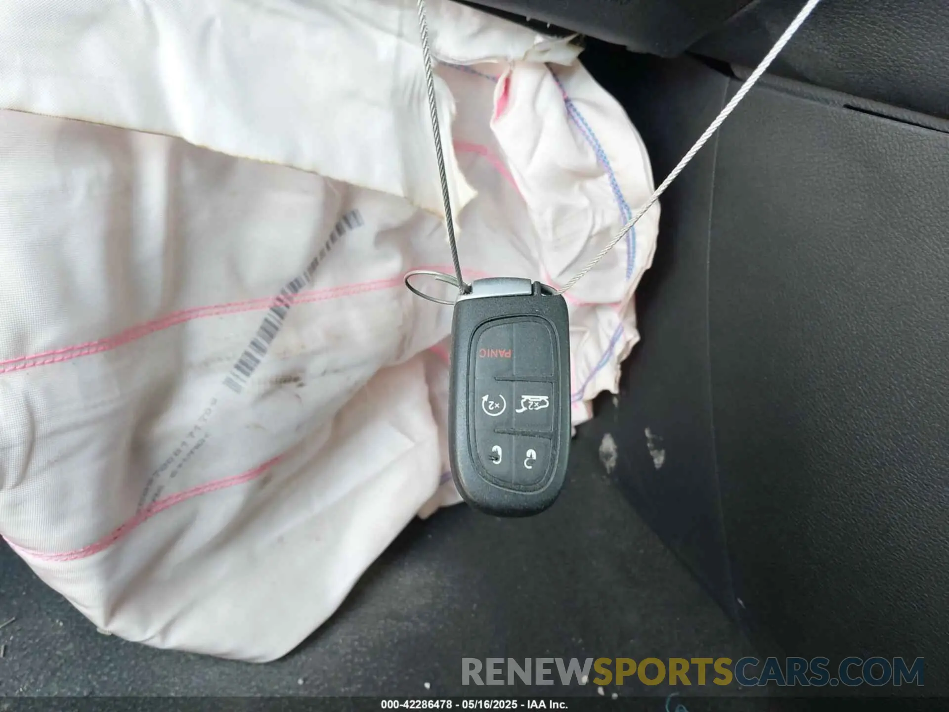 11 Фотография поврежденного автомобиля 1C4PJLDX8MD183389 JEEP CHEROKEE 2021