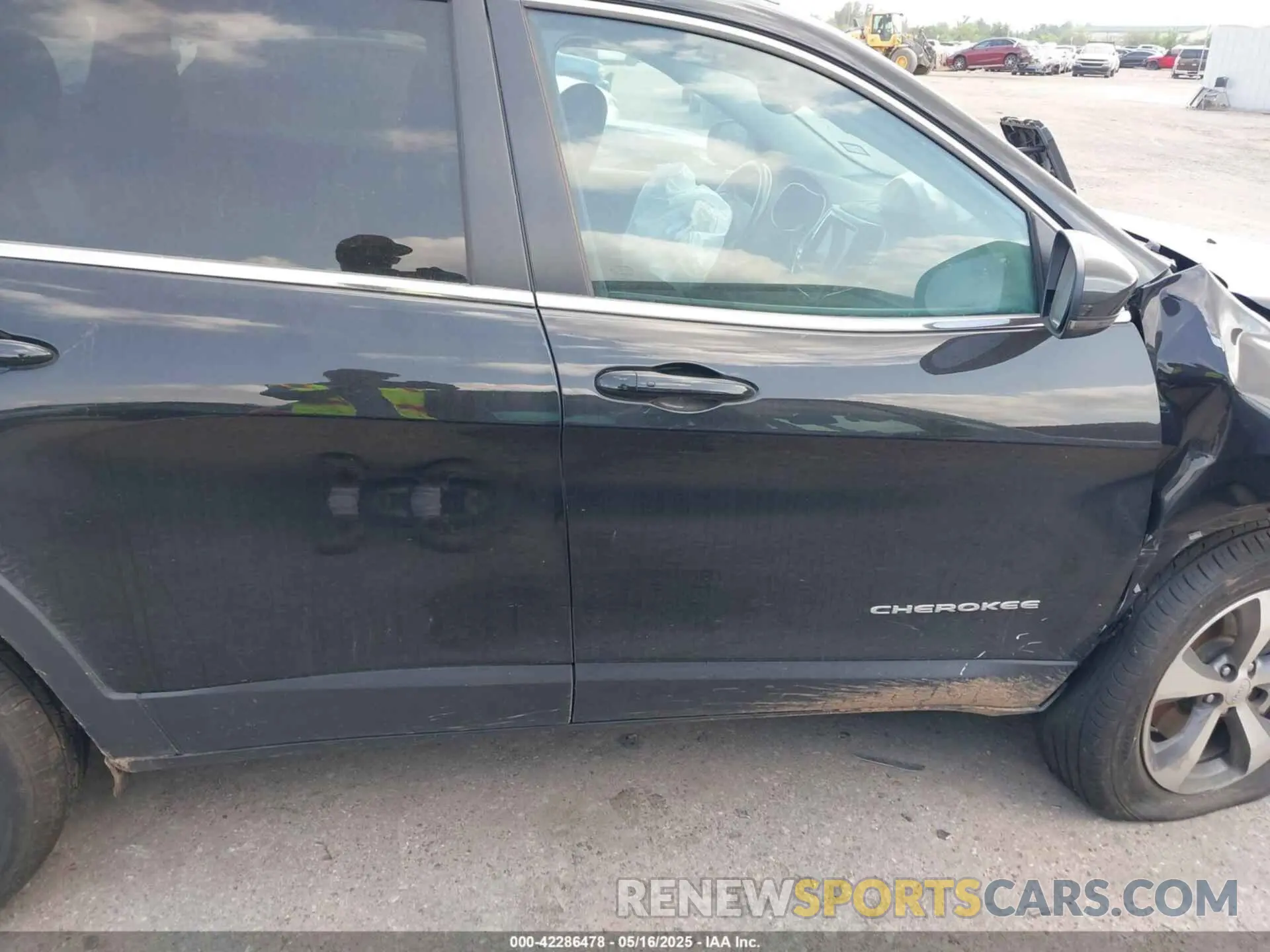 14 Фотография поврежденного автомобиля 1C4PJLDX8MD183389 JEEP CHEROKEE 2021