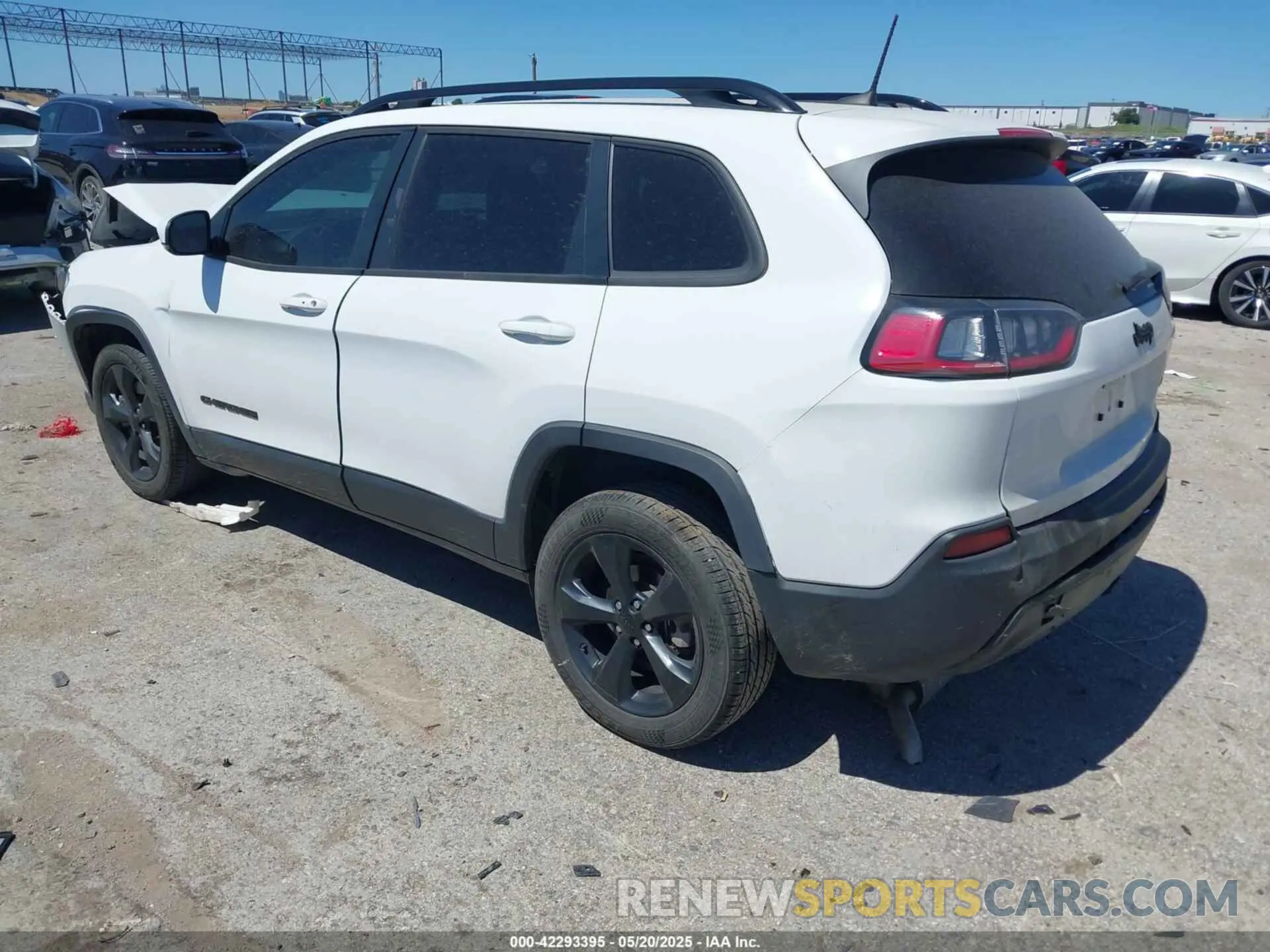 3 Фотография поврежденного автомобиля 1C4PJLLB0MD114041 JEEP CHEROKEE 2021